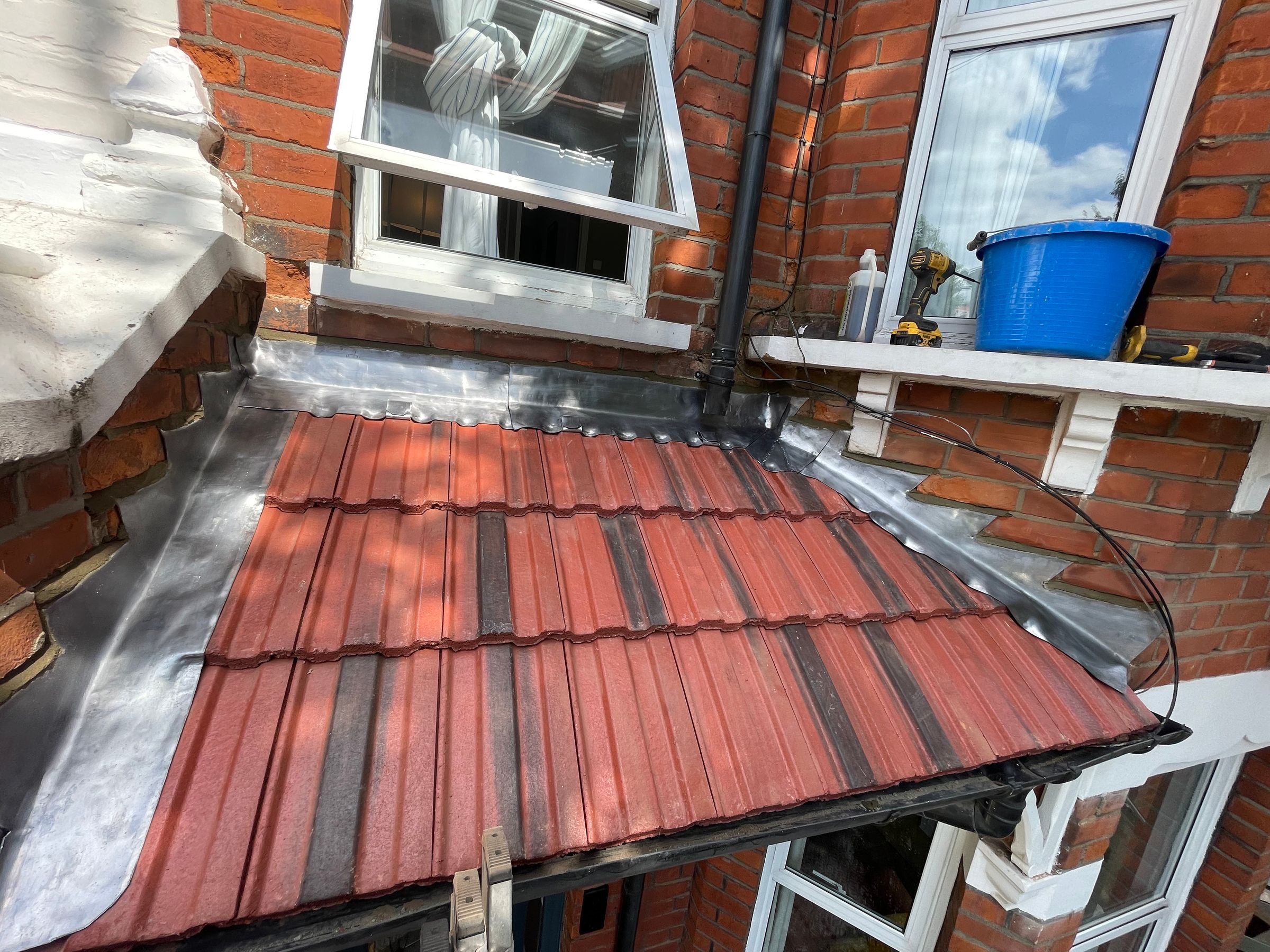 Rose height roofing's image