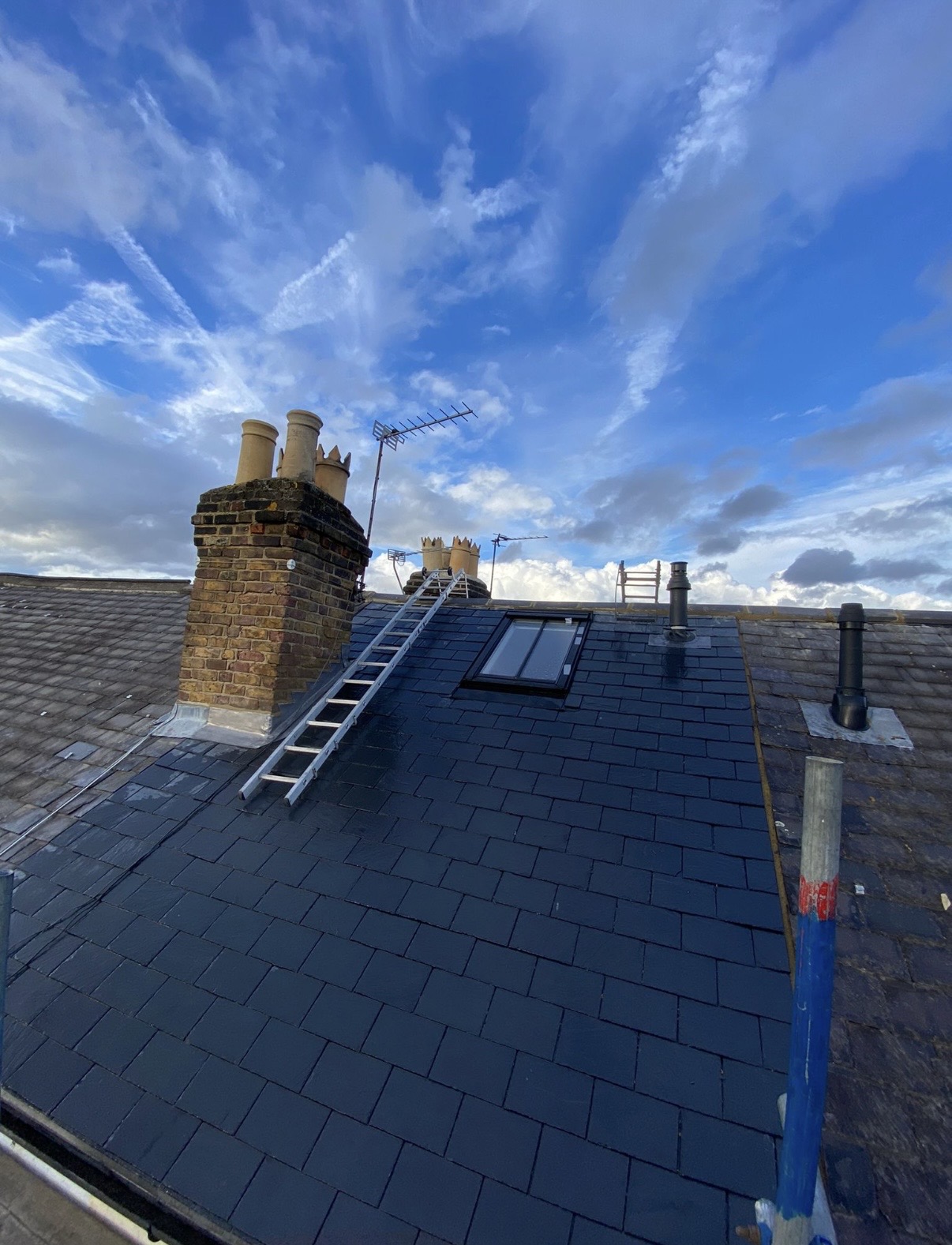 Rose height roofing's image