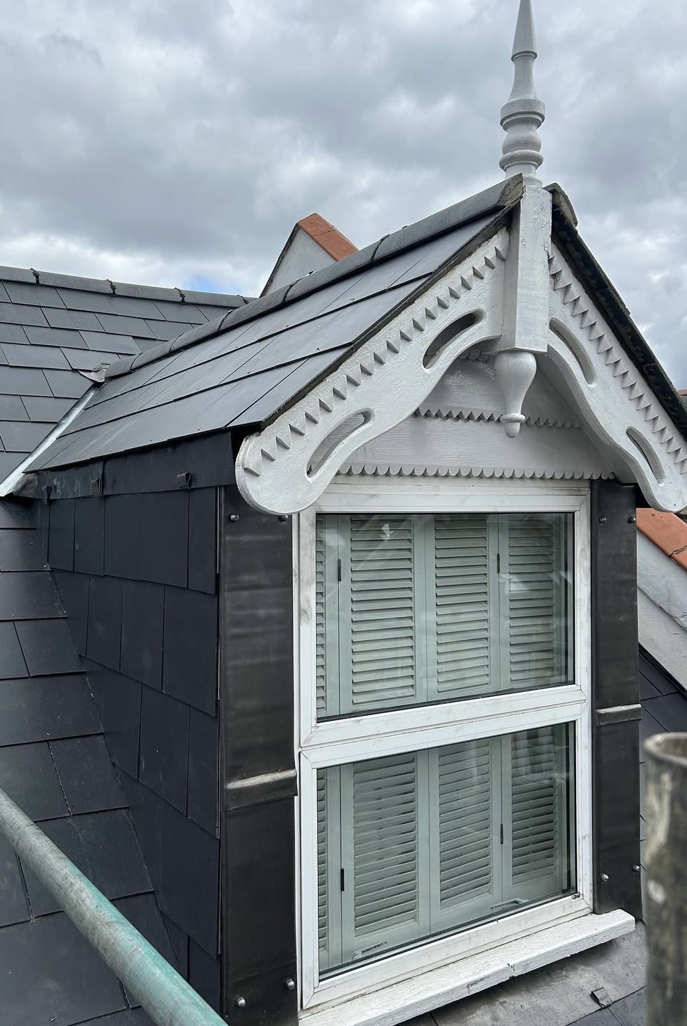 Rose height roofing's image