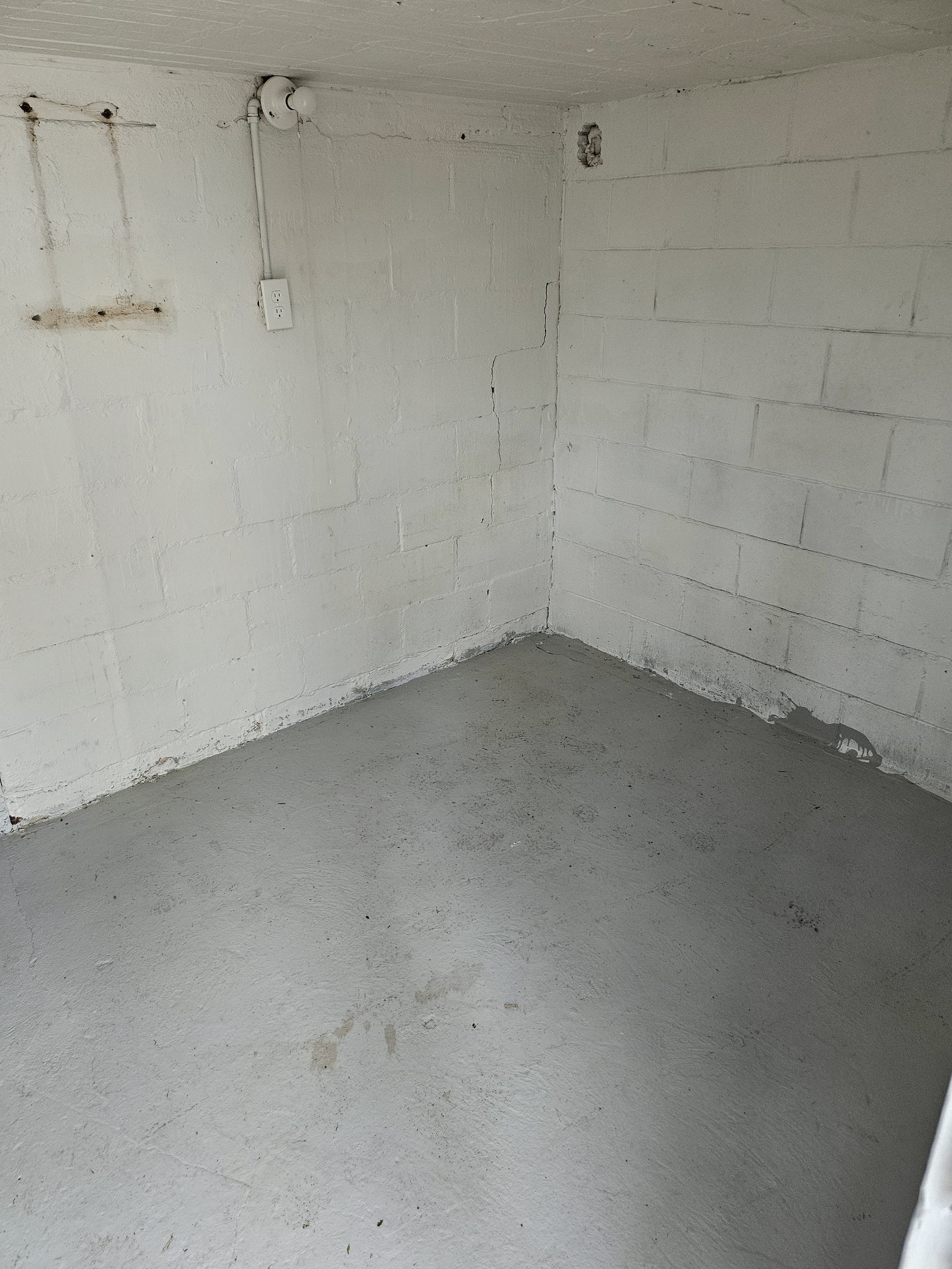 Basement Entry Room