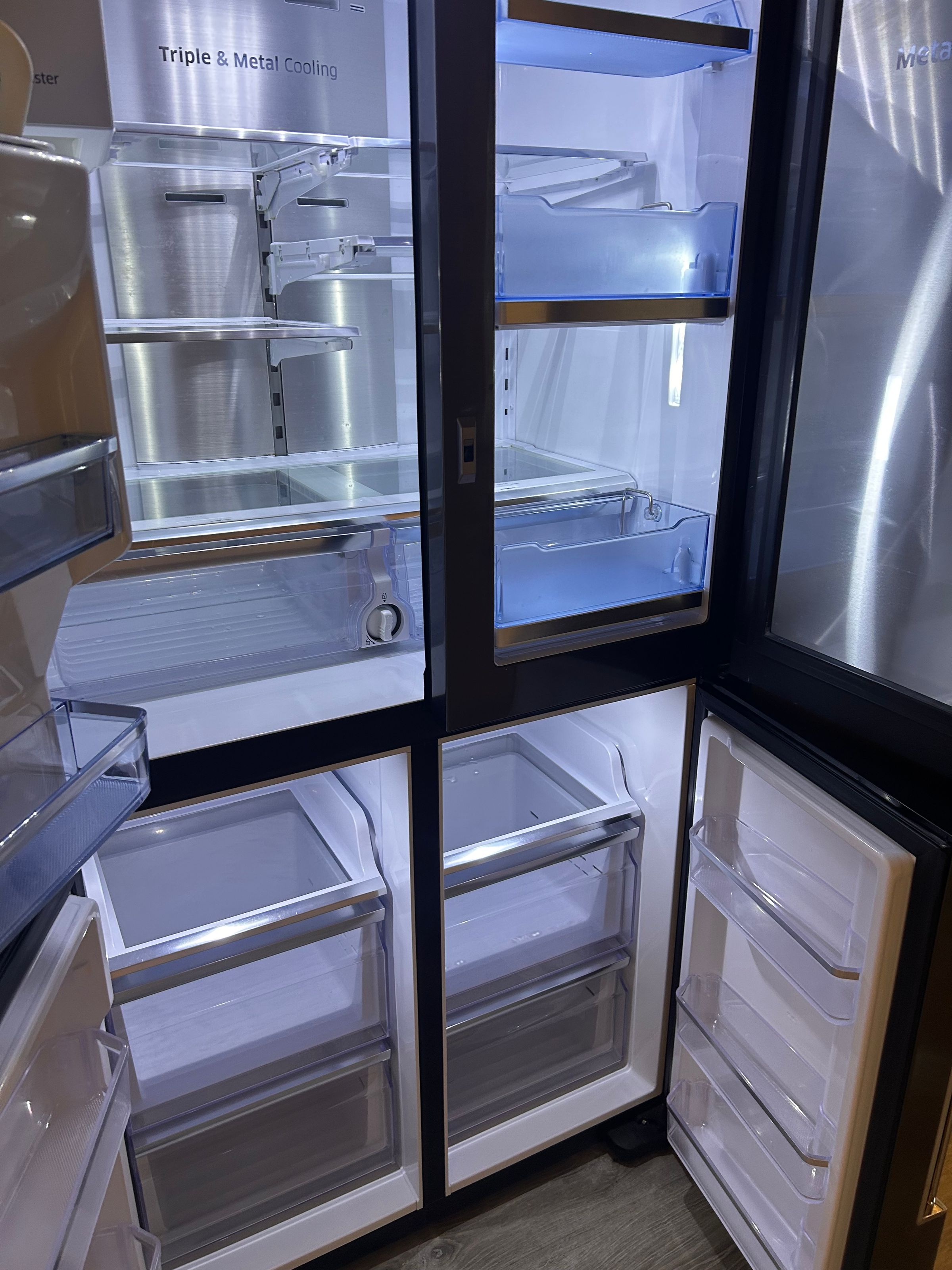 Inside Fridge Clean
