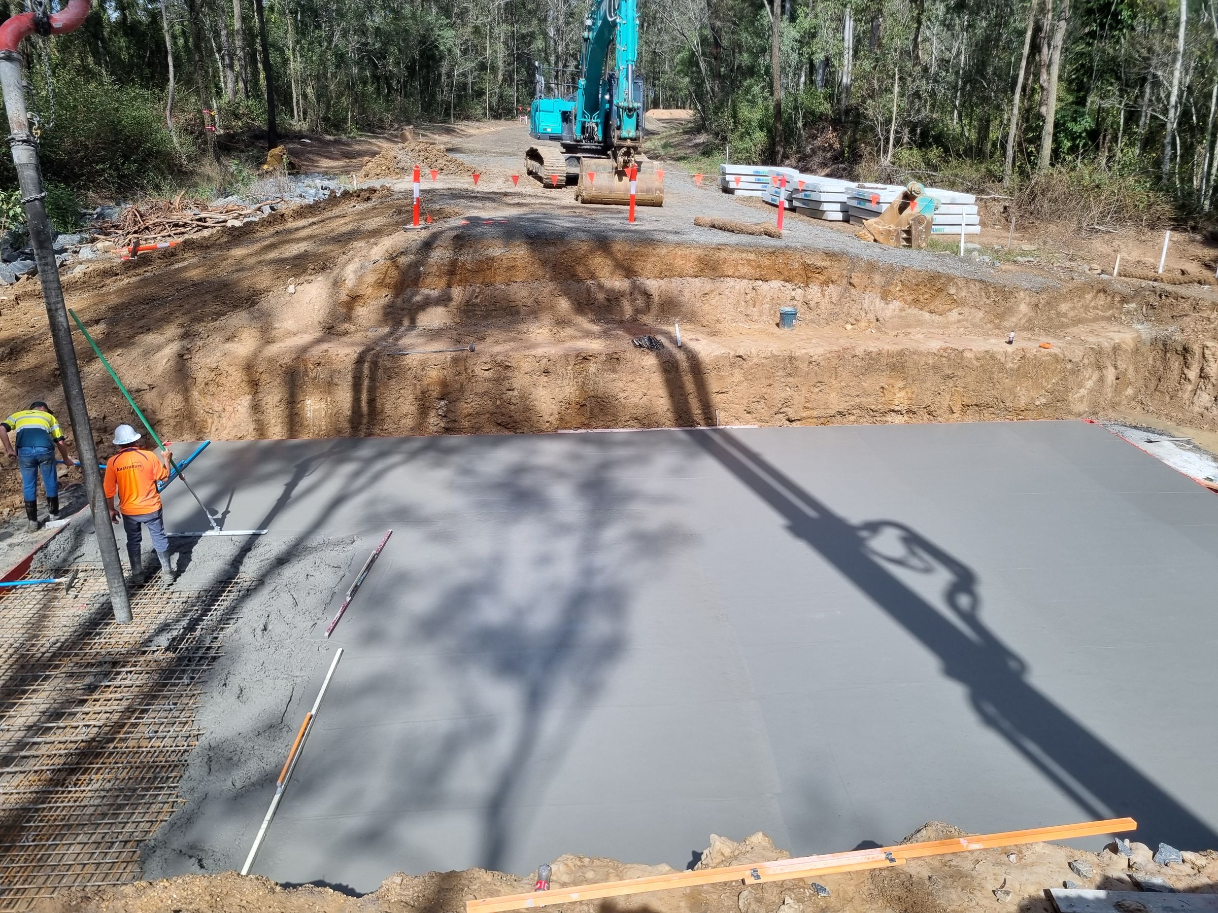 Daxcon - Concrete Specialists's image