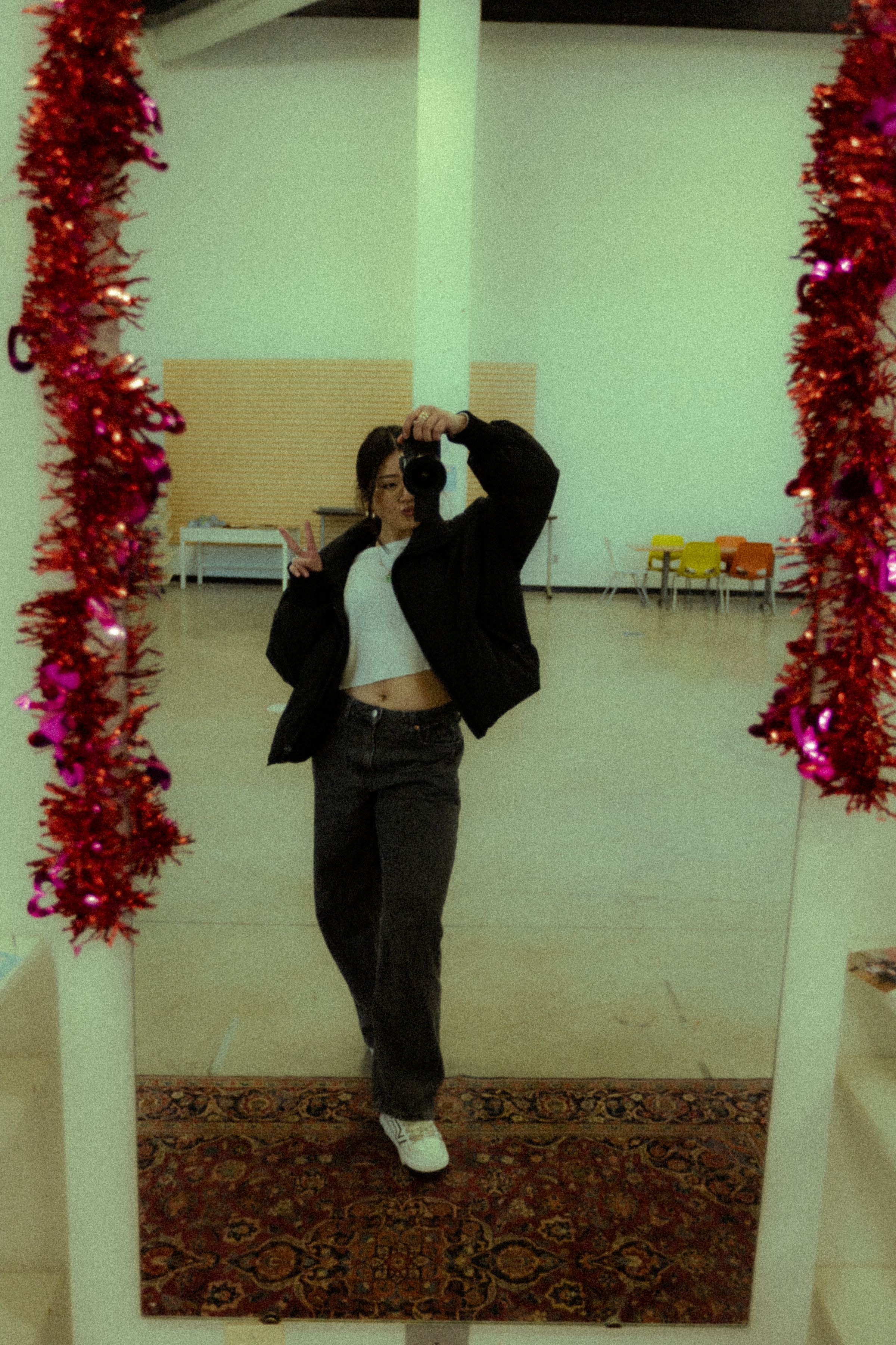 Wheels & Women's image