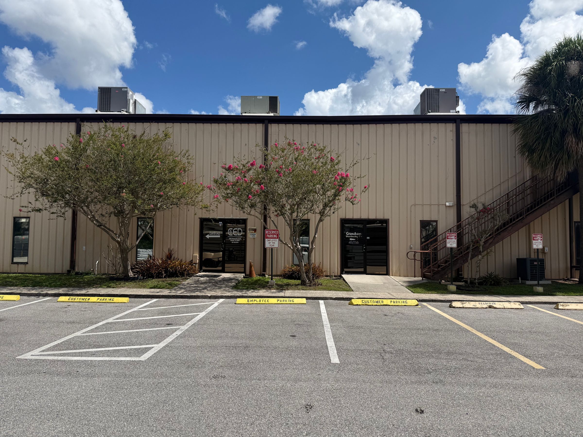 Henry's Exterior Services's image