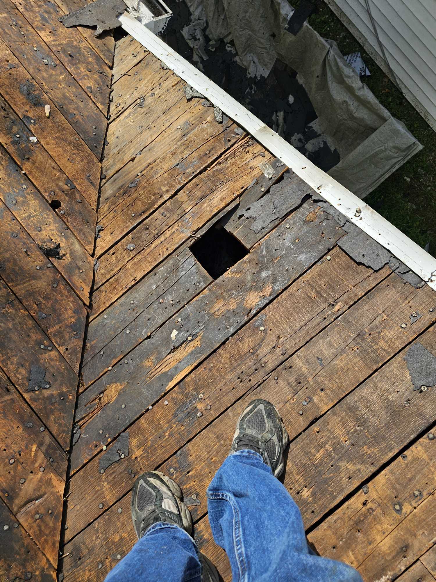 repairing roof 