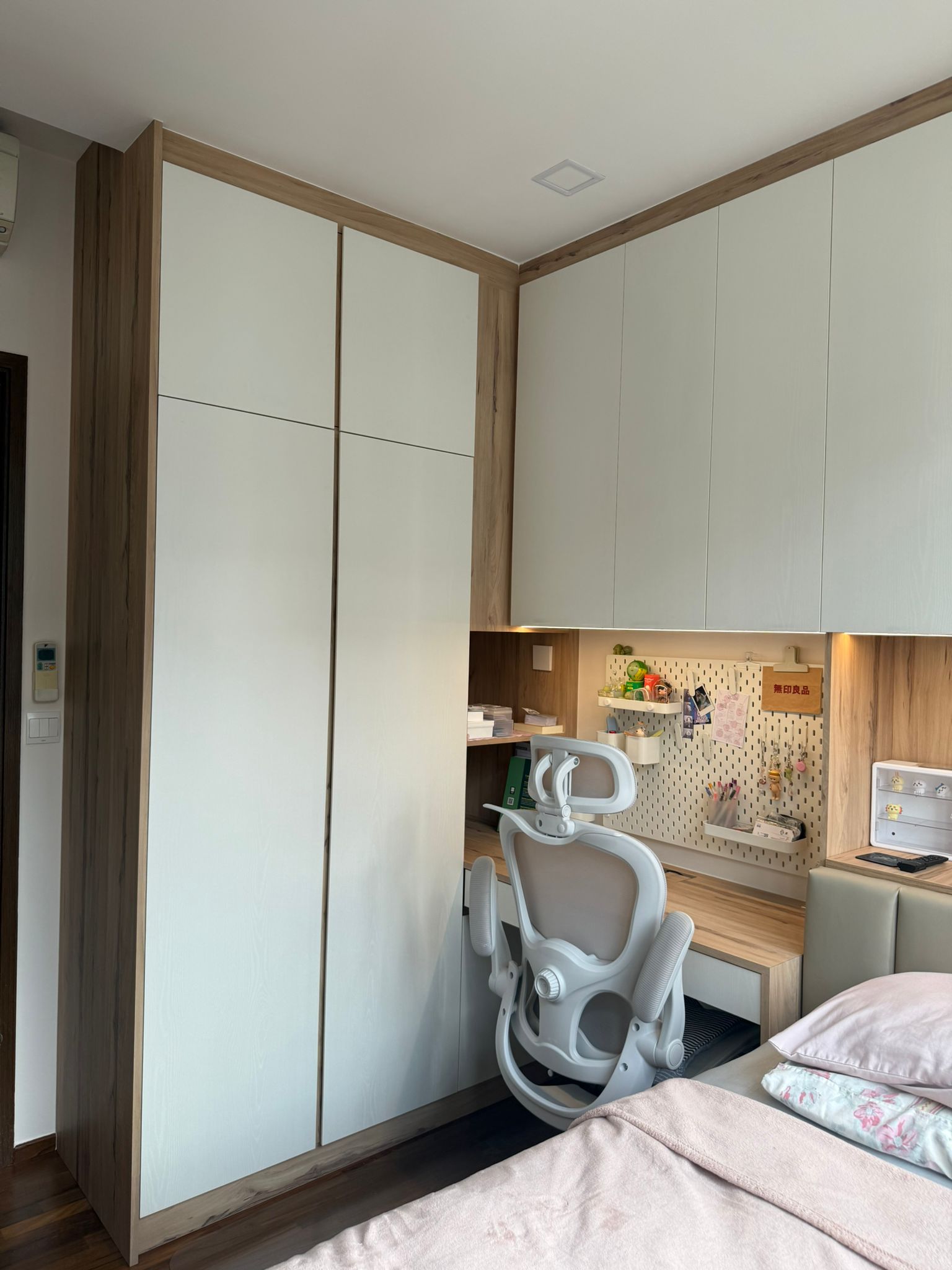 Direct Carpentry Factory Singapore | Kitchen & Wardrobe's image