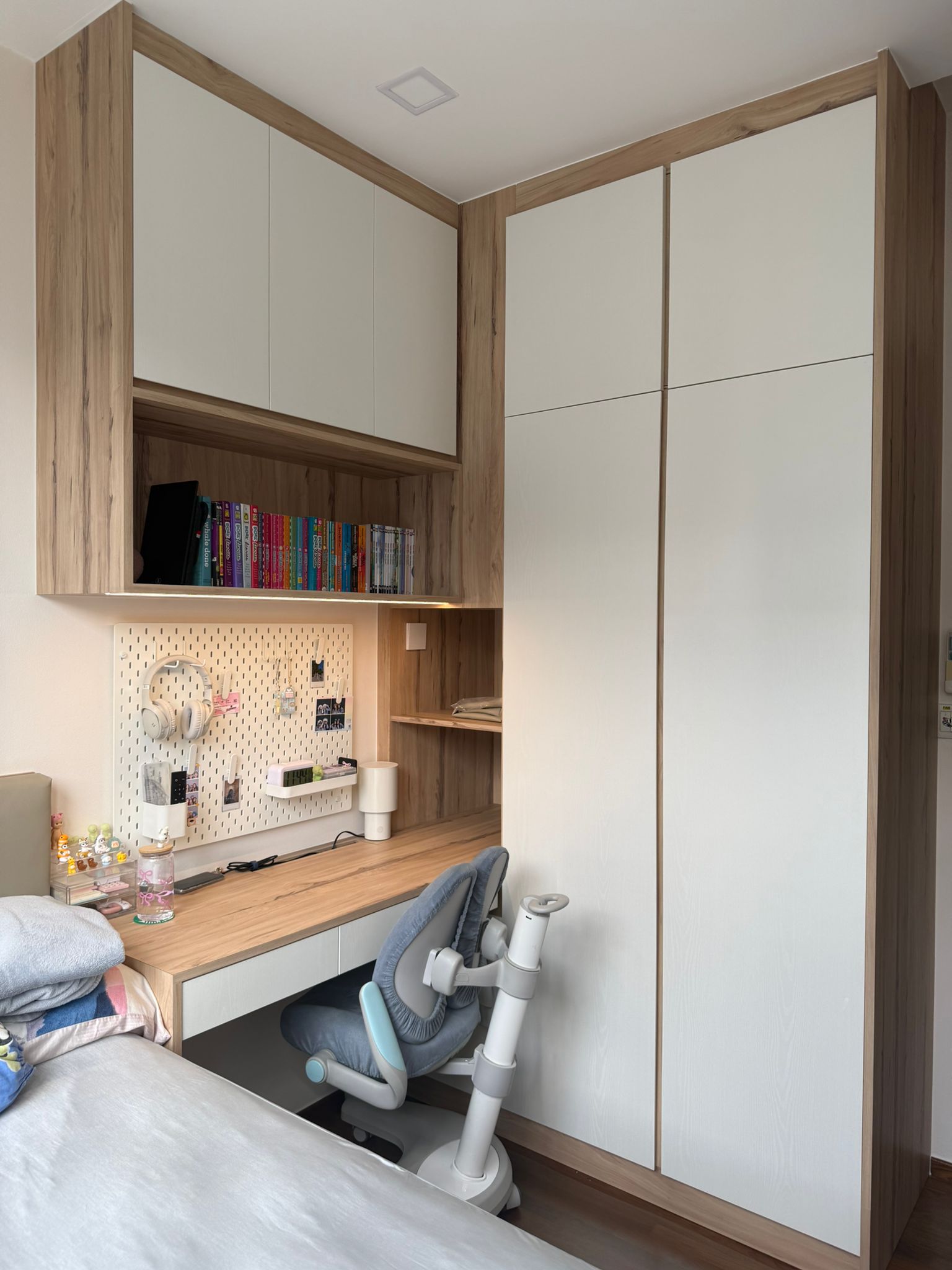 Direct Carpentry Factory Singapore | Kitchen & Wardrobe's image