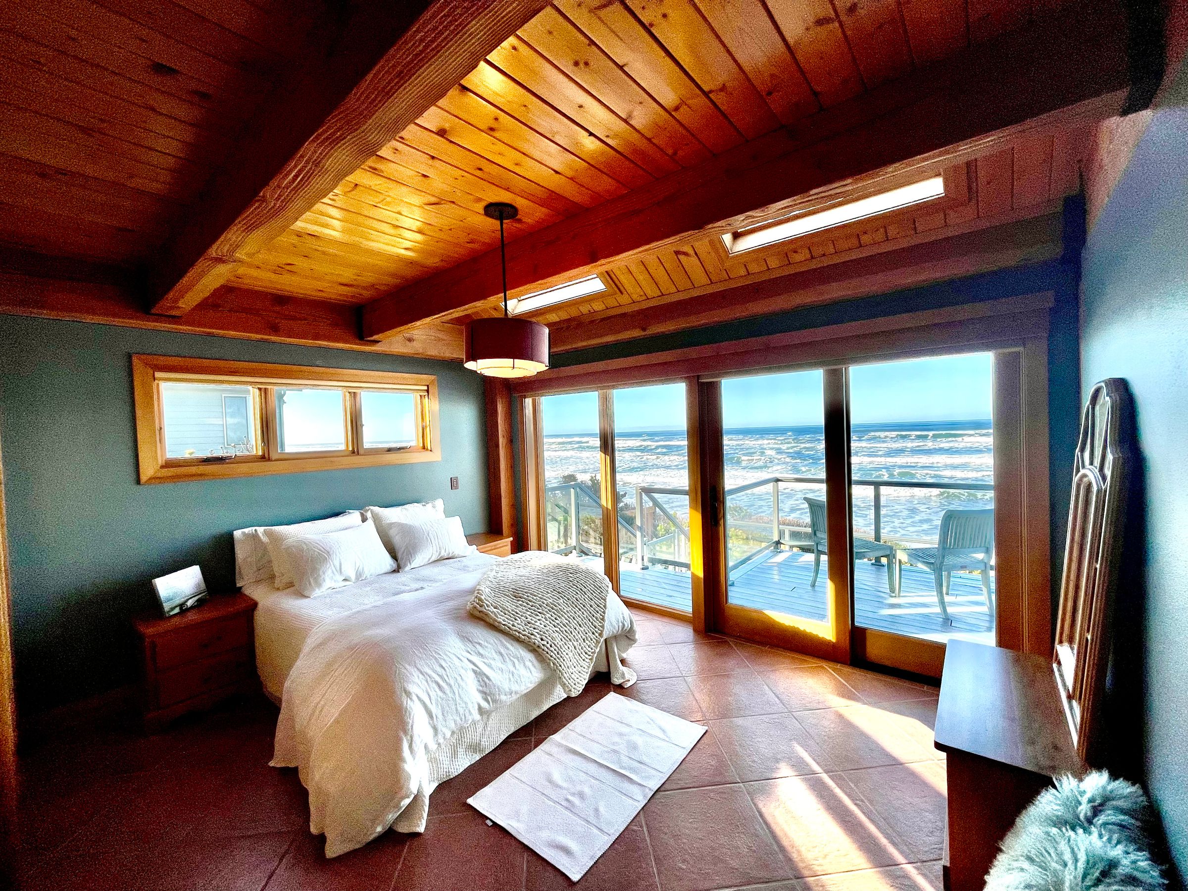 Silvertip Home Renovations | Oregon Painting & Remodeling's image