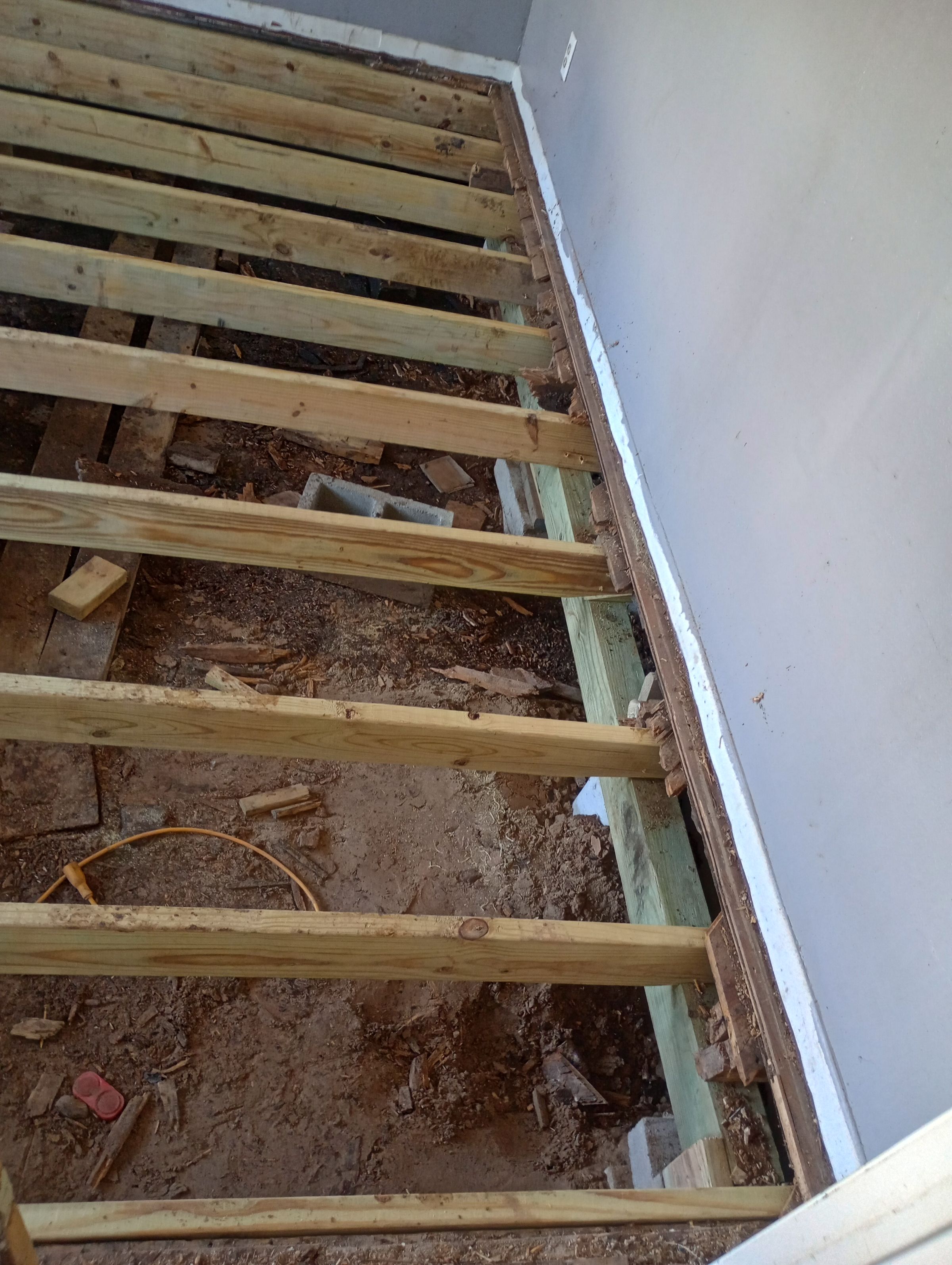 Post Roofing and Tree Services 's image
