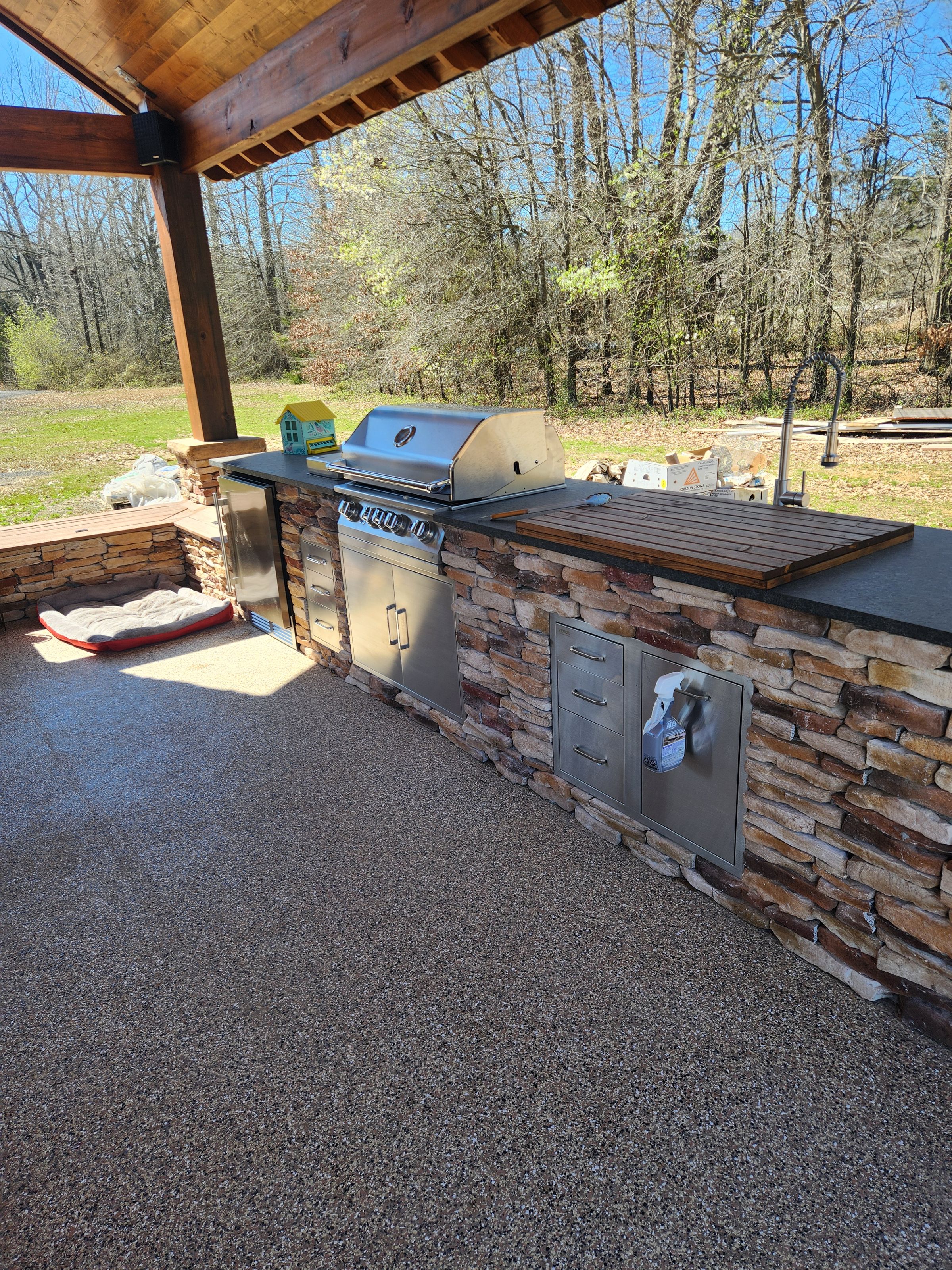 Custom home builder's image