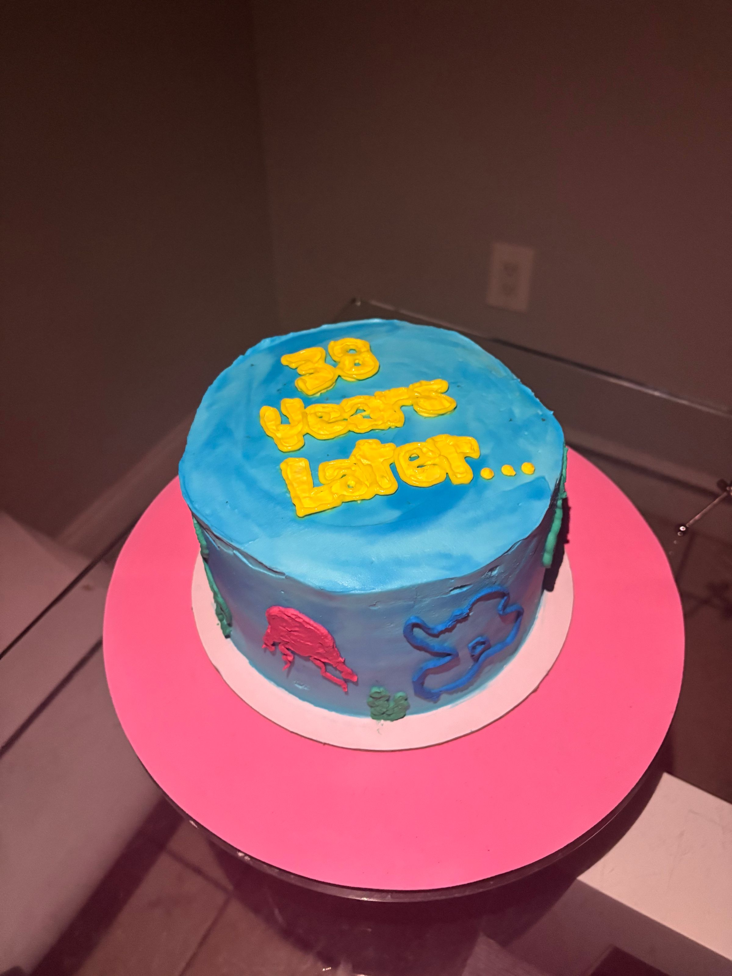 custom cake 