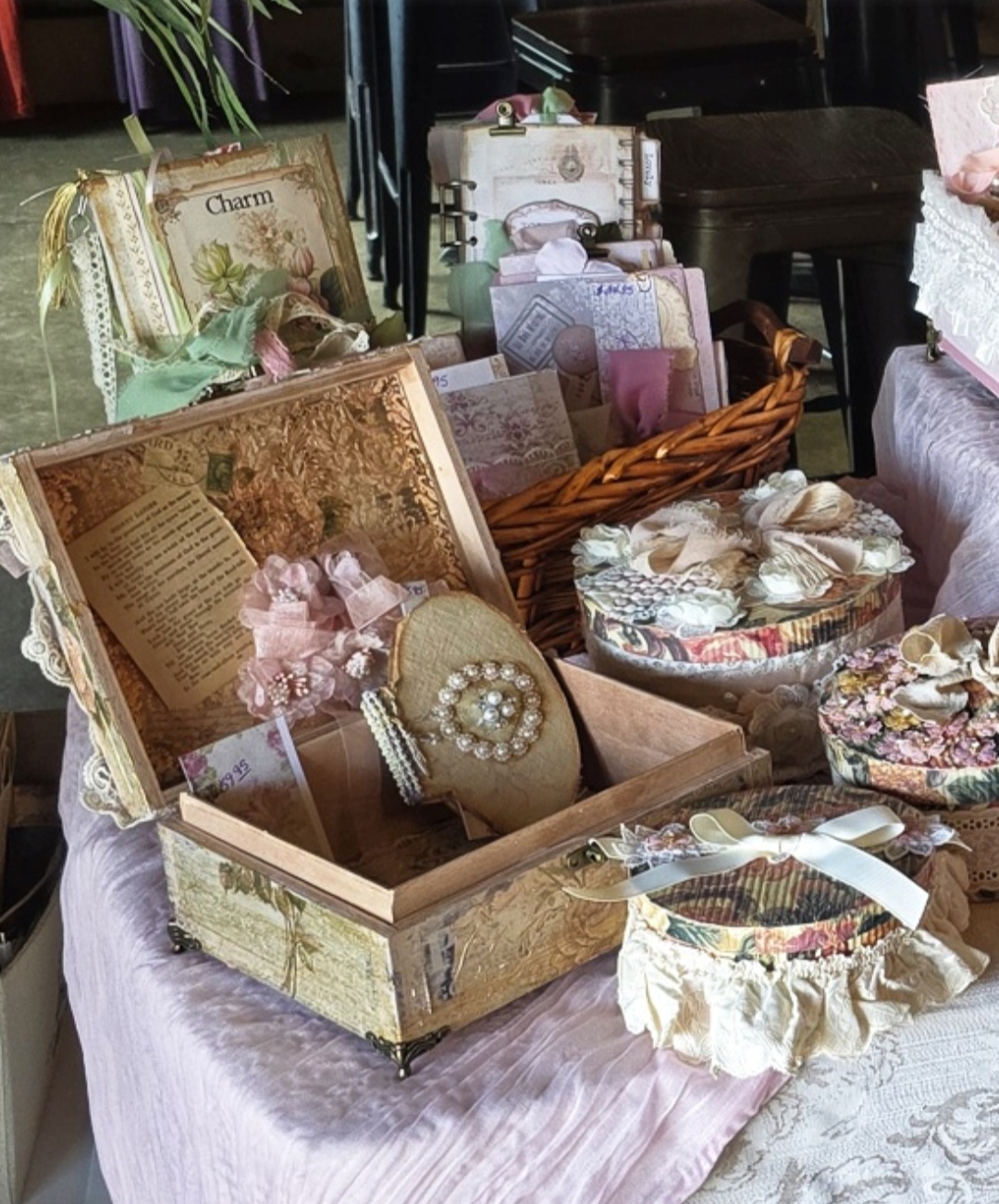 Exposition-de-Charlet 's image