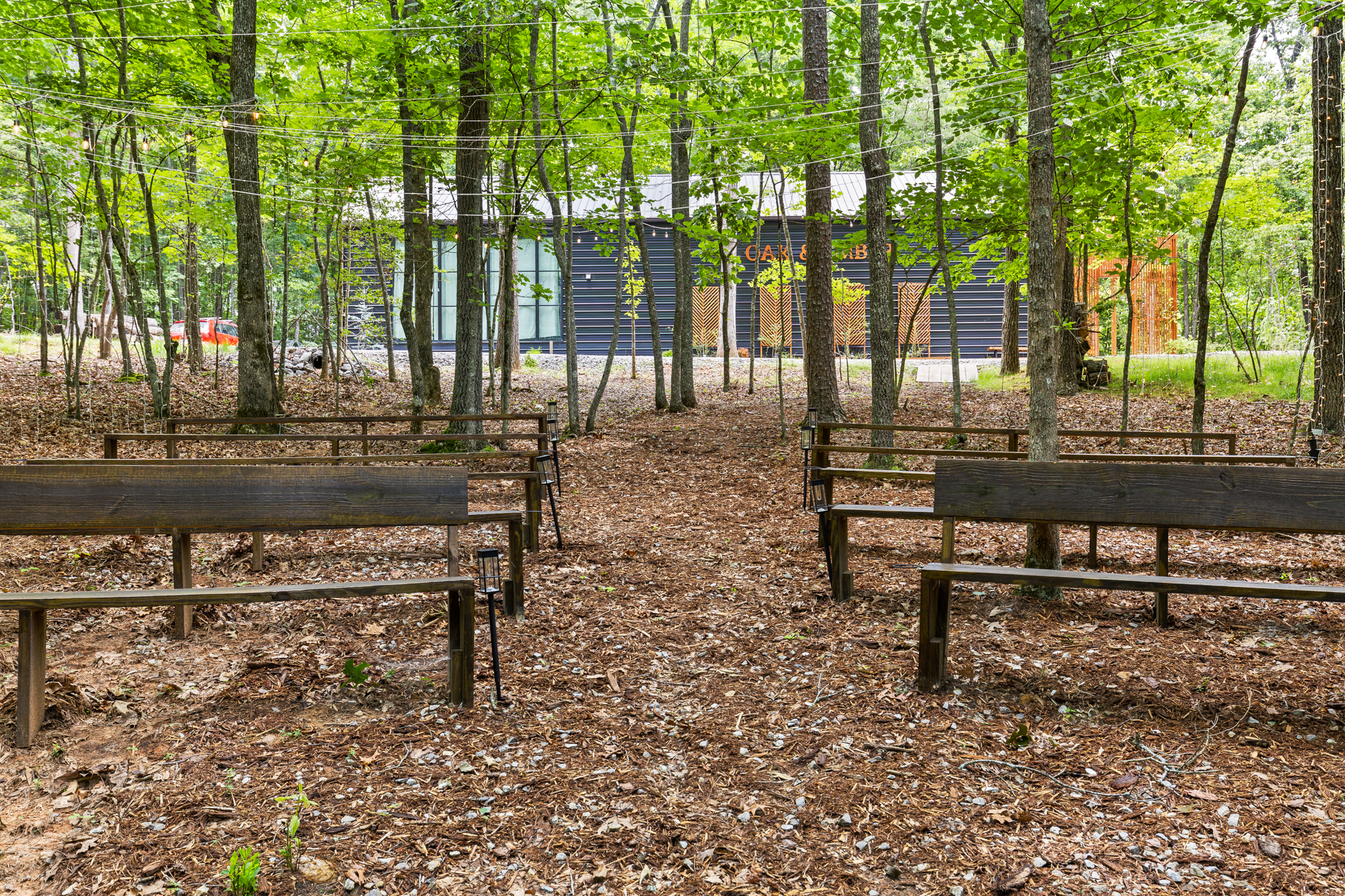 Ampitheatre-Oak-&-Ember