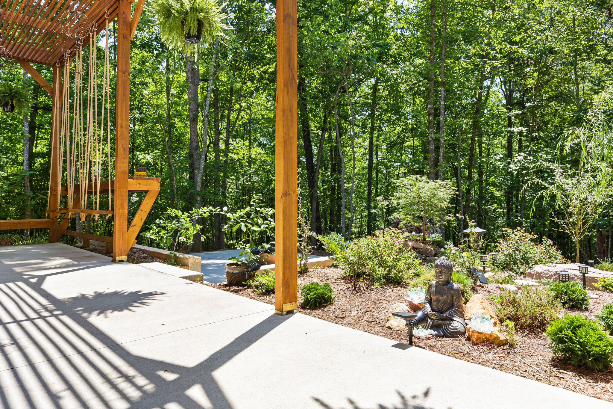 Oak & Ember | Modern Event Venue in Young Harris, Georgia's image