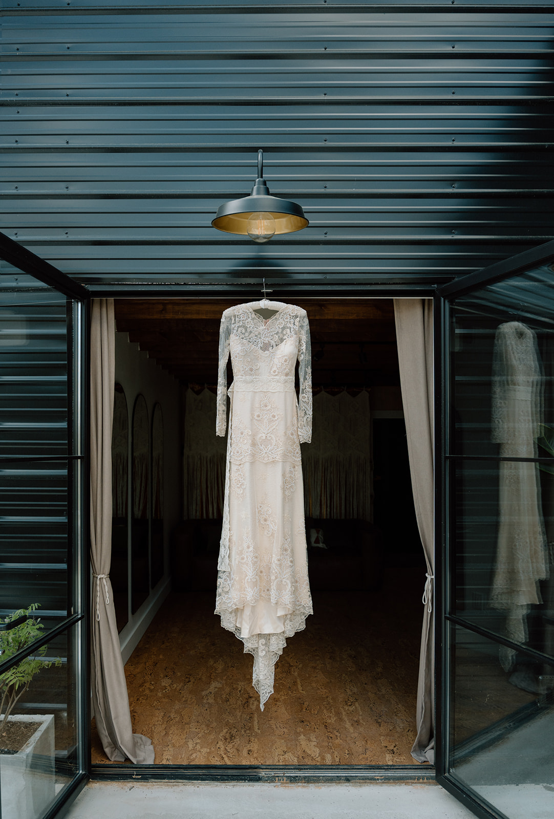 Oak & Ember | Modern Event Venue in Young Harris, Georgia's image