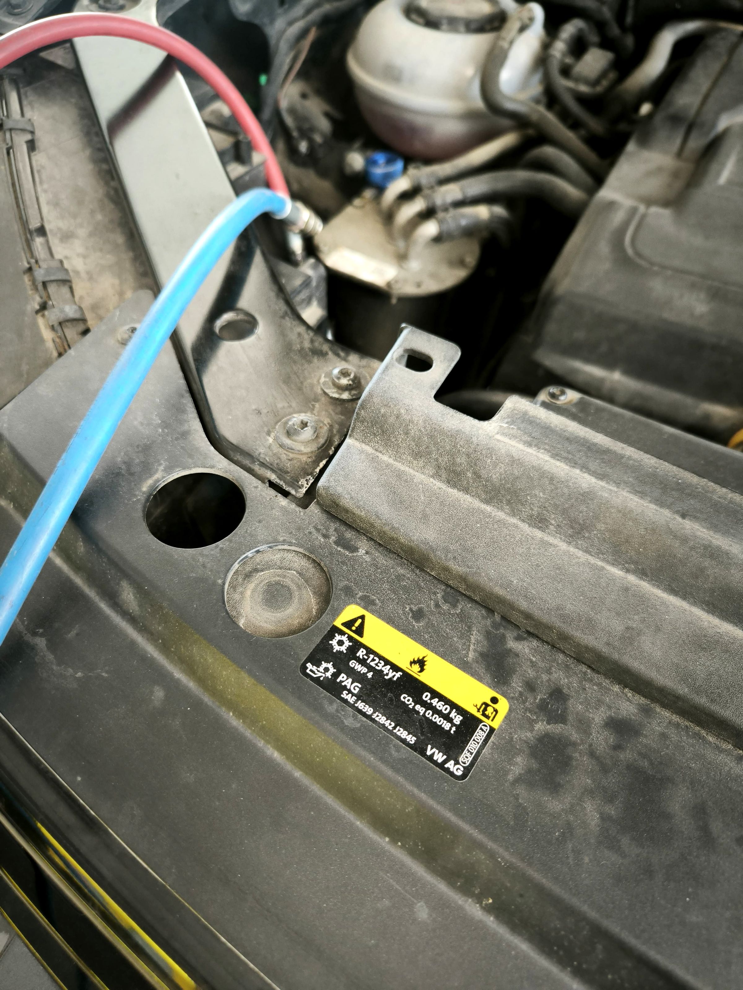 Auto kondicionieru uzpilde un remonts's image