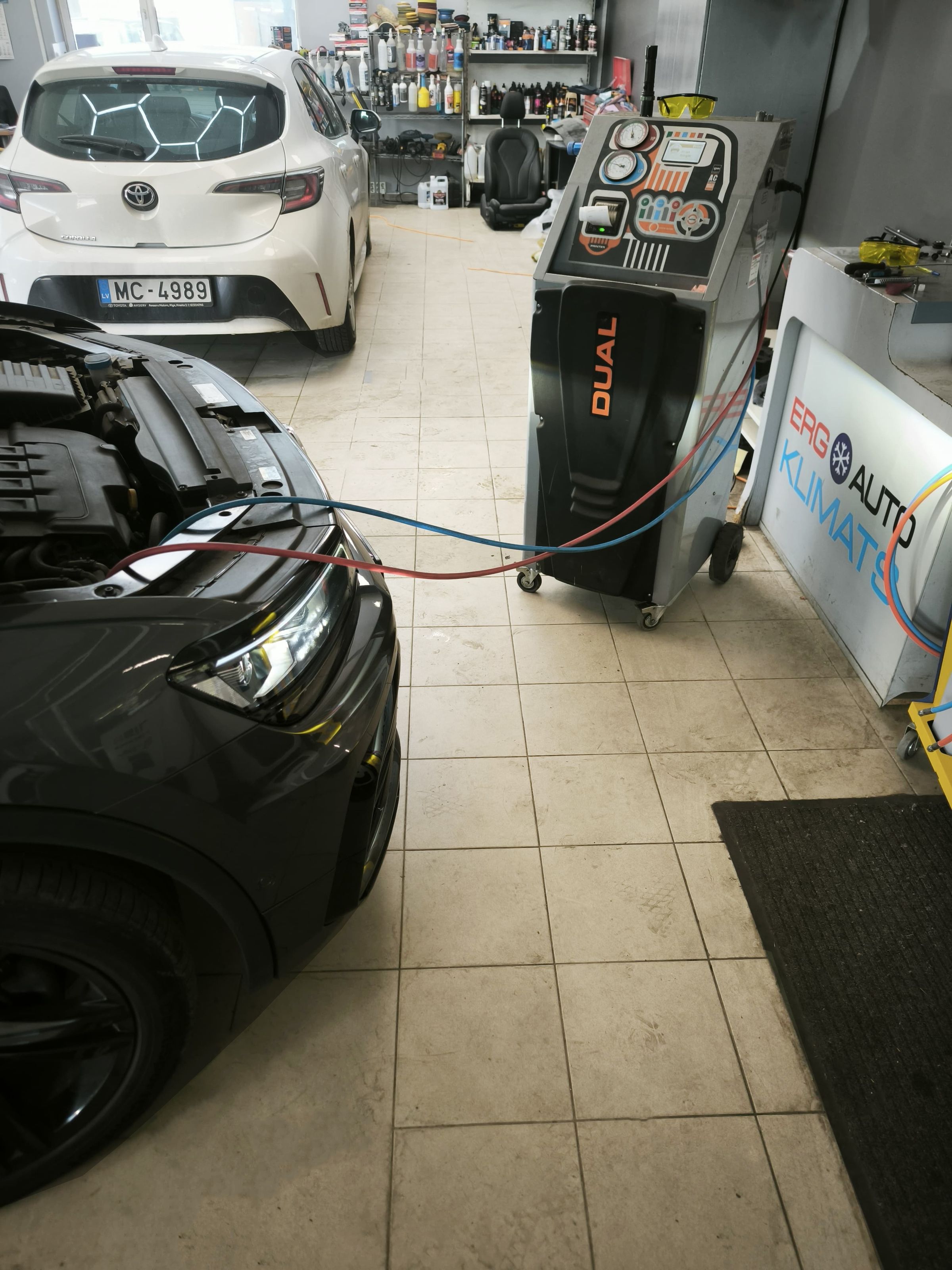 Auto kondicionieru uzpilde un remonts's image