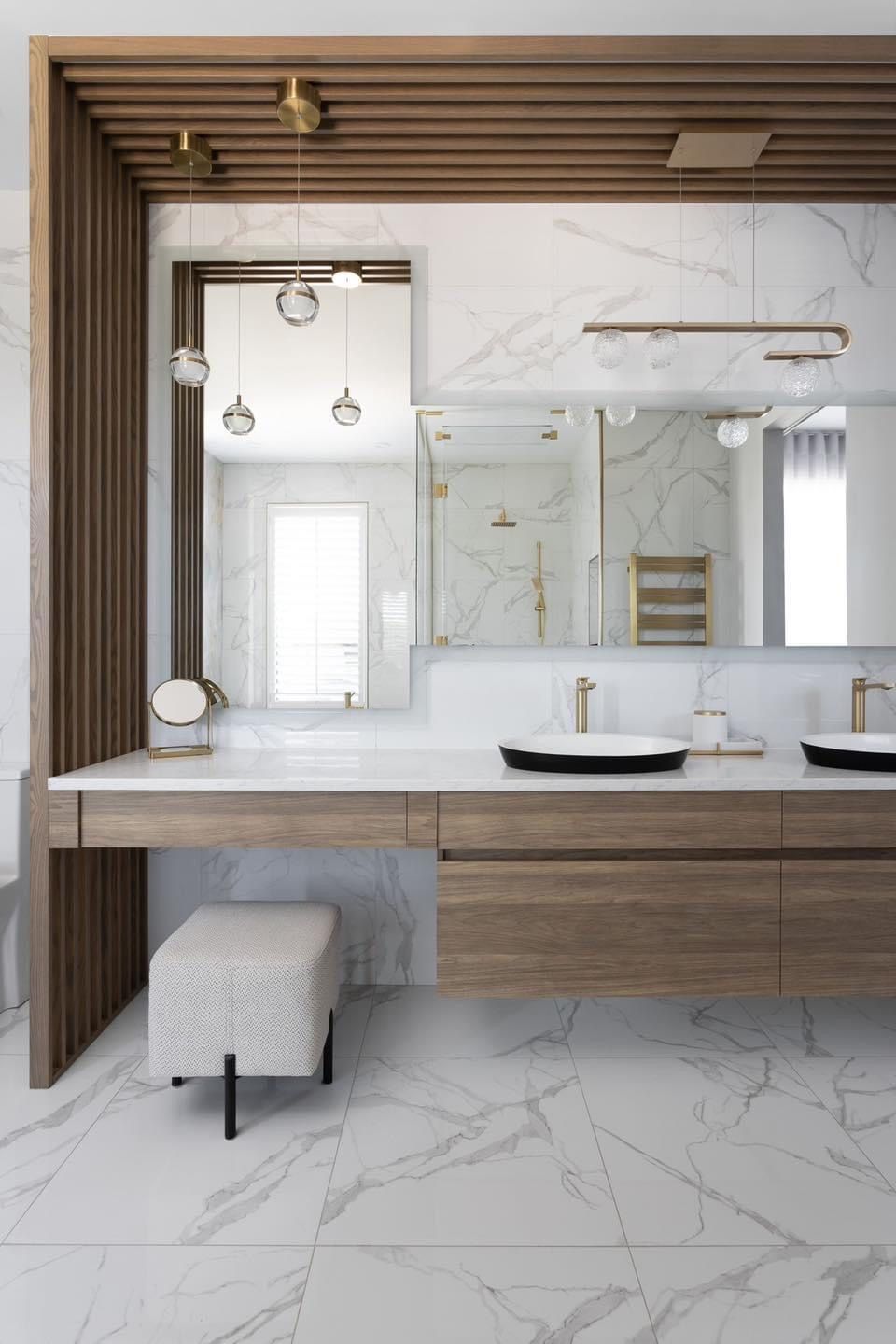 Custom Cabinets's image