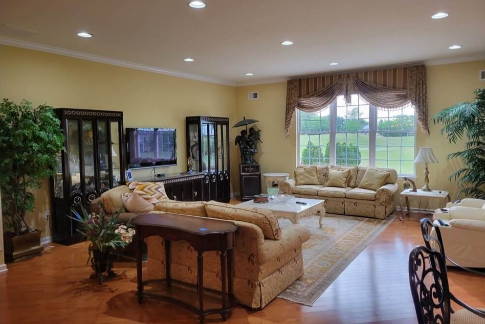 Orchid Estate Liquidators's image