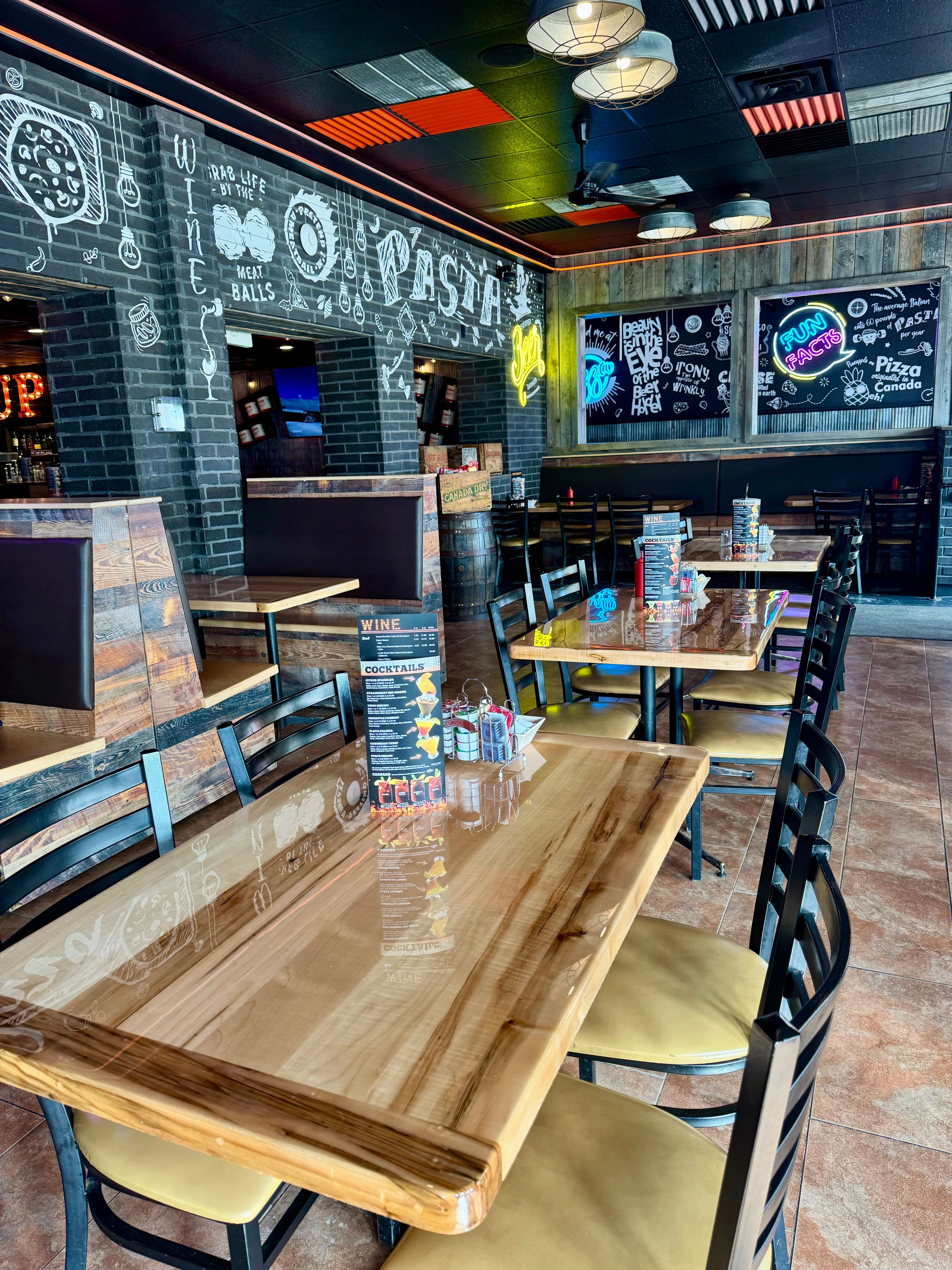 Lake Superior live edge's image