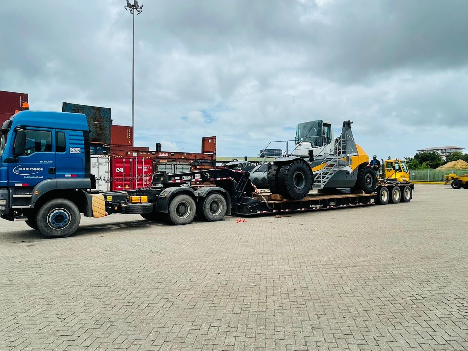 Hargain's Consultant and Logistics NV's image