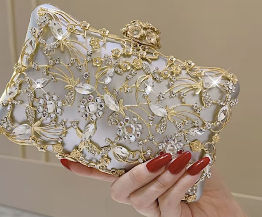 L' Zarro Vintage Bridal Purses's image