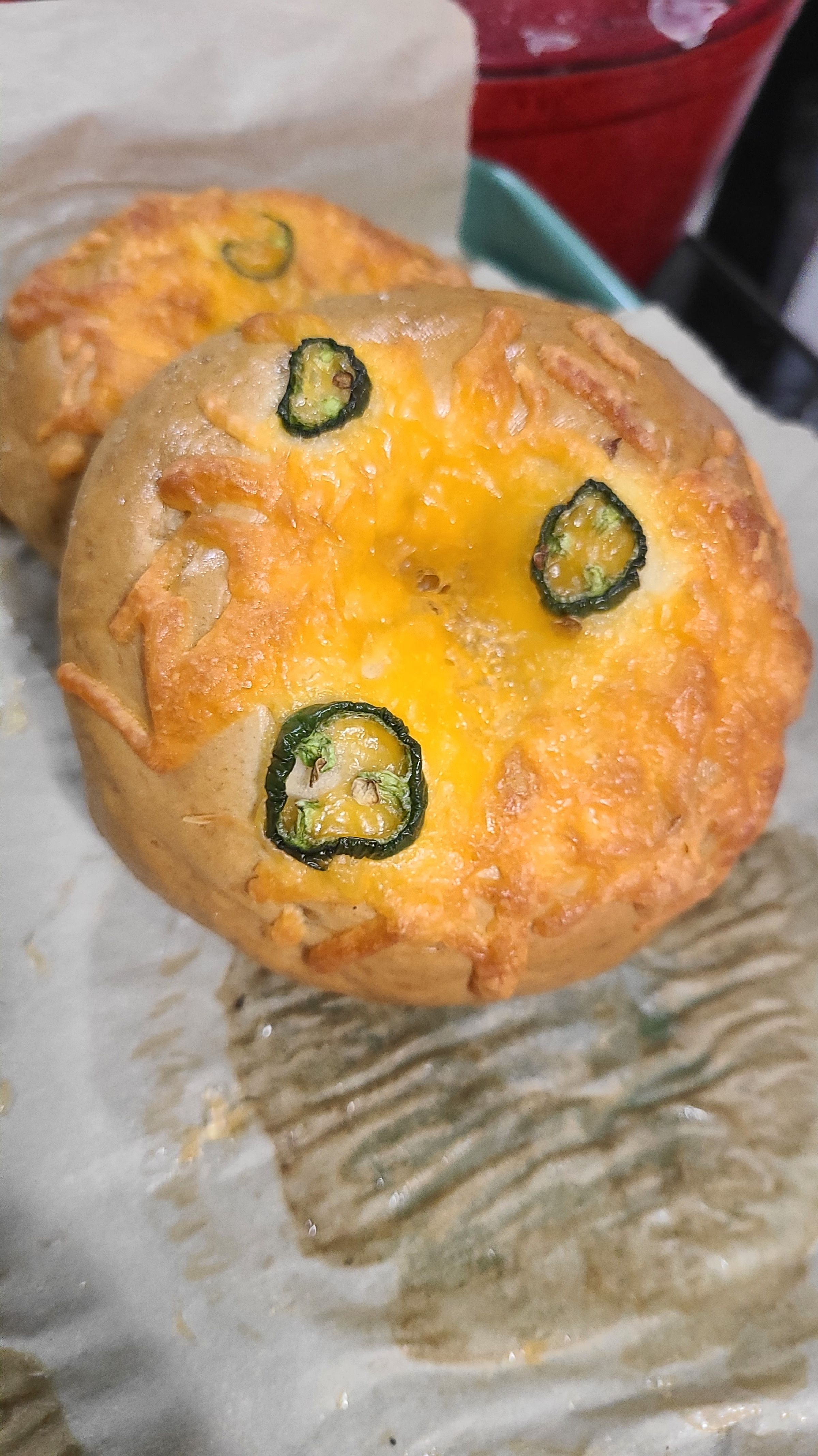 Jalapeño Cheddar Bagel