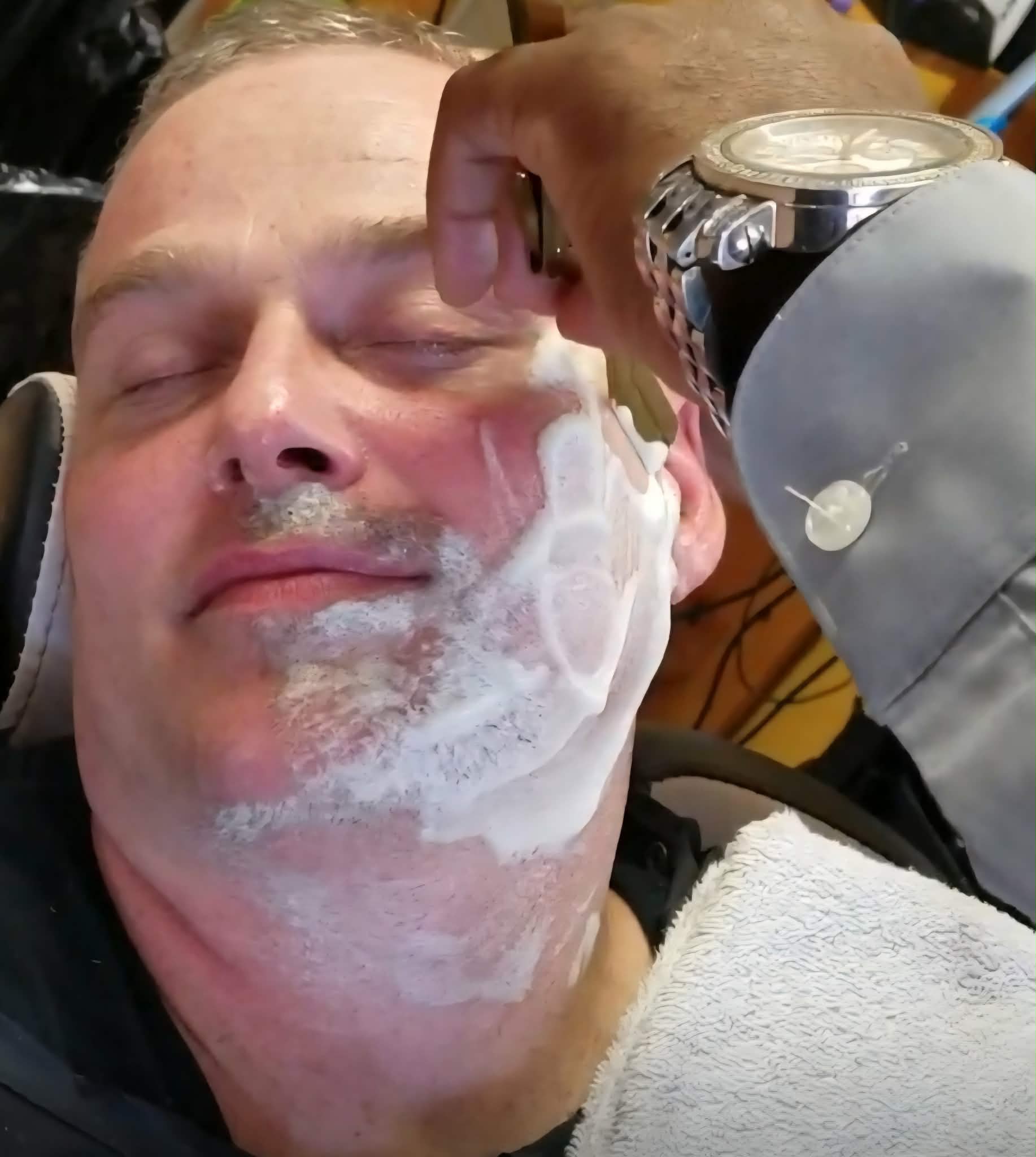 V.I.P GROOMING EXPERIENCE 's image