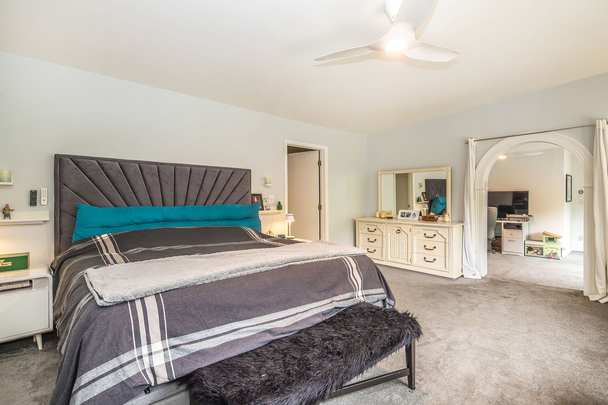 Primary Suite 189 Vacation Lodges Rd