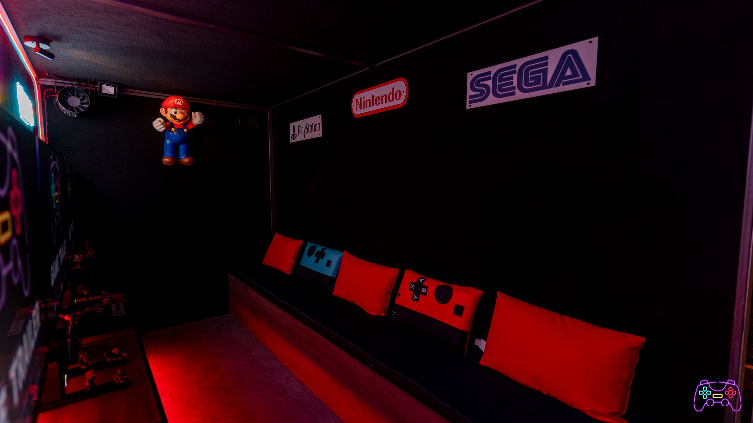 GAME TRAILER JEUX VIDEOS ITINERANTS's image