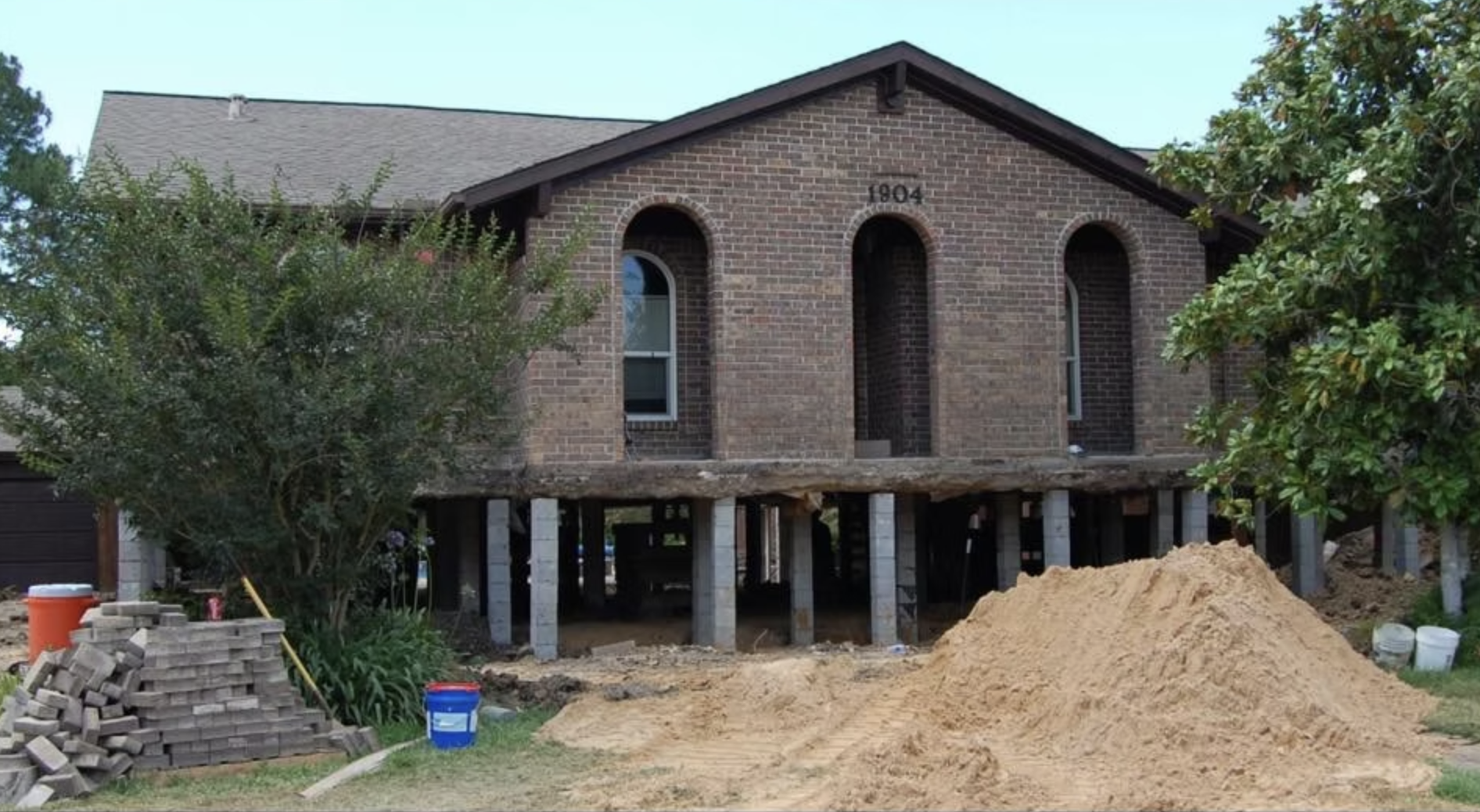 Top roofing, renovations & restorations in Houston, TX.'s image