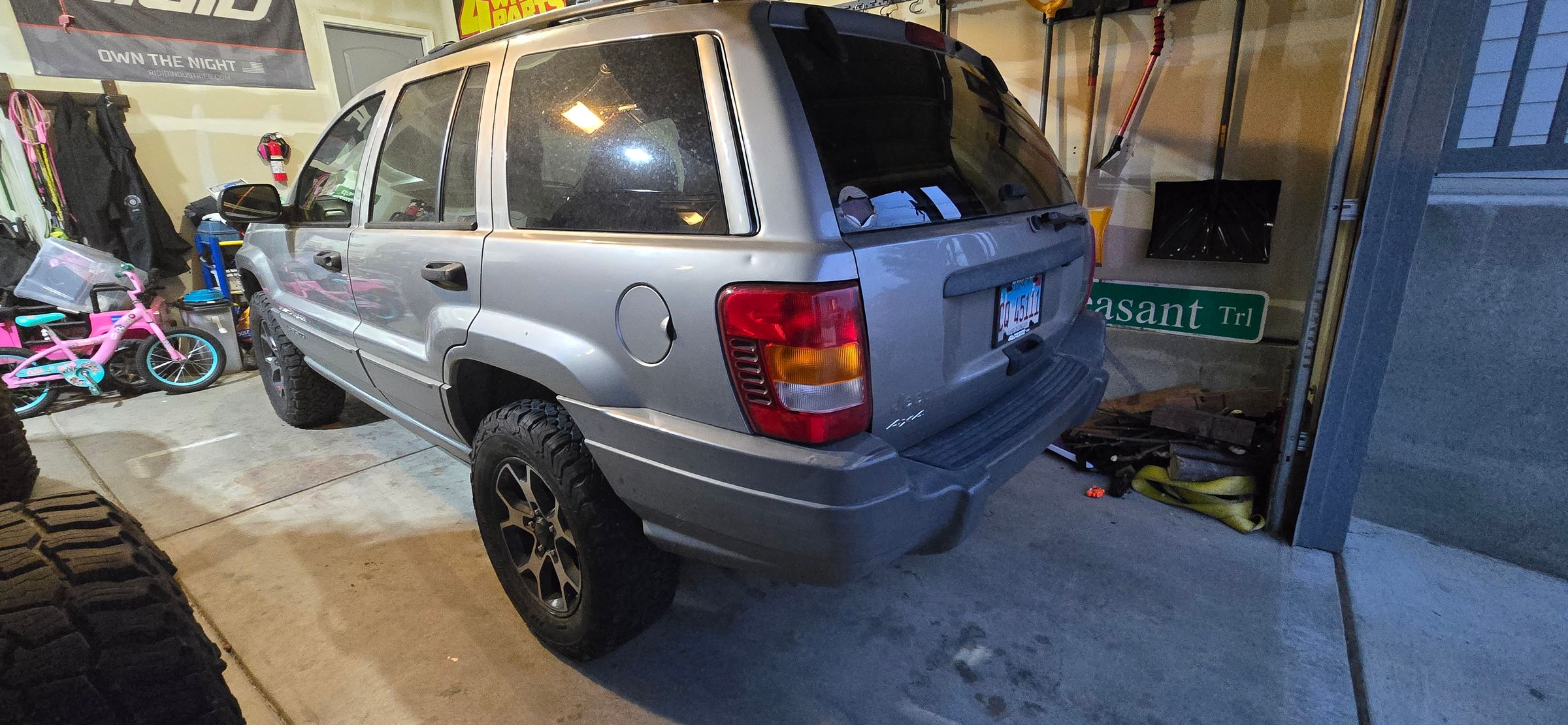 02 WJ 2" Lift
