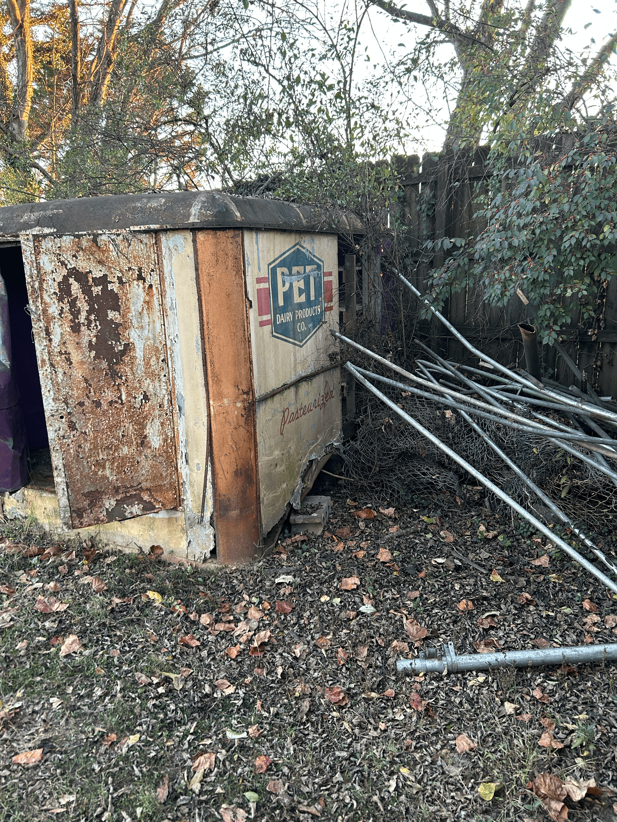 Junk removal in Knoxville, TN's image