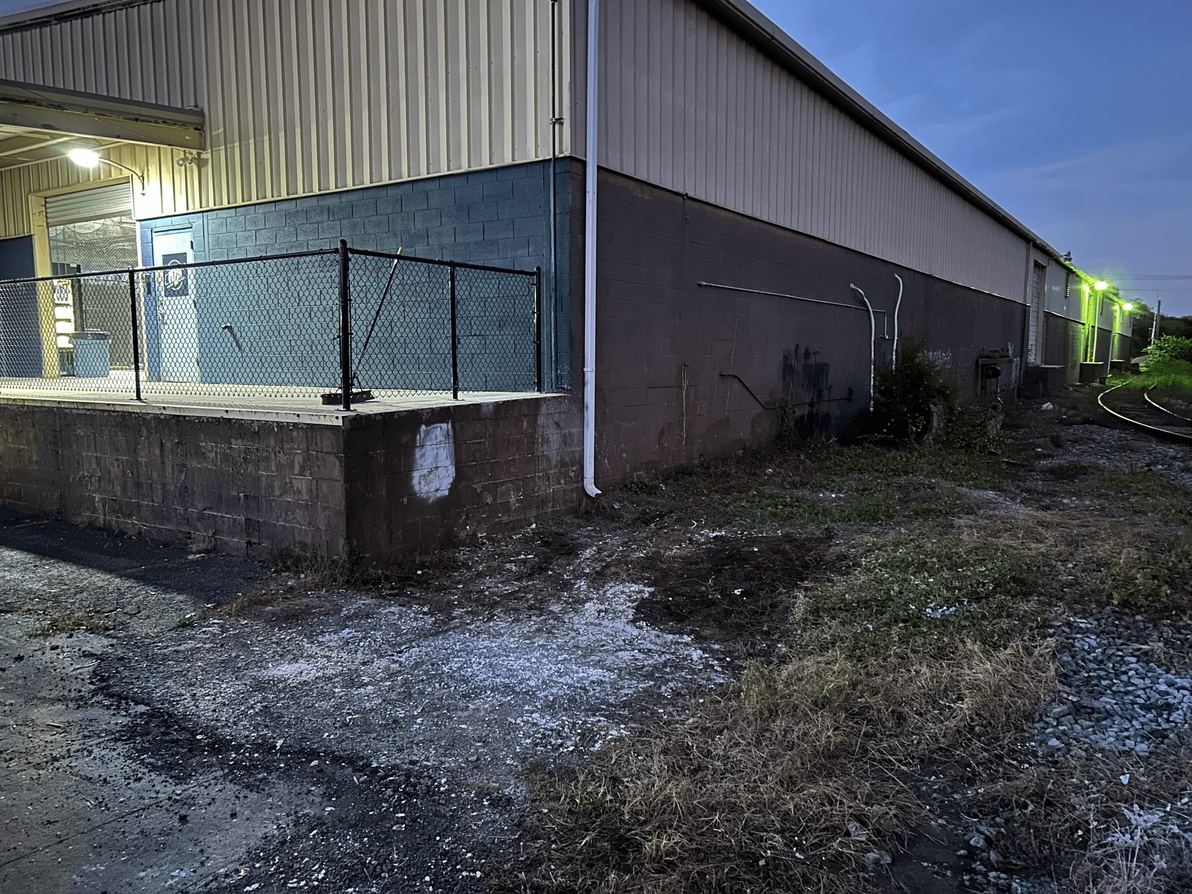 Junk removal in Knoxville, TN's image