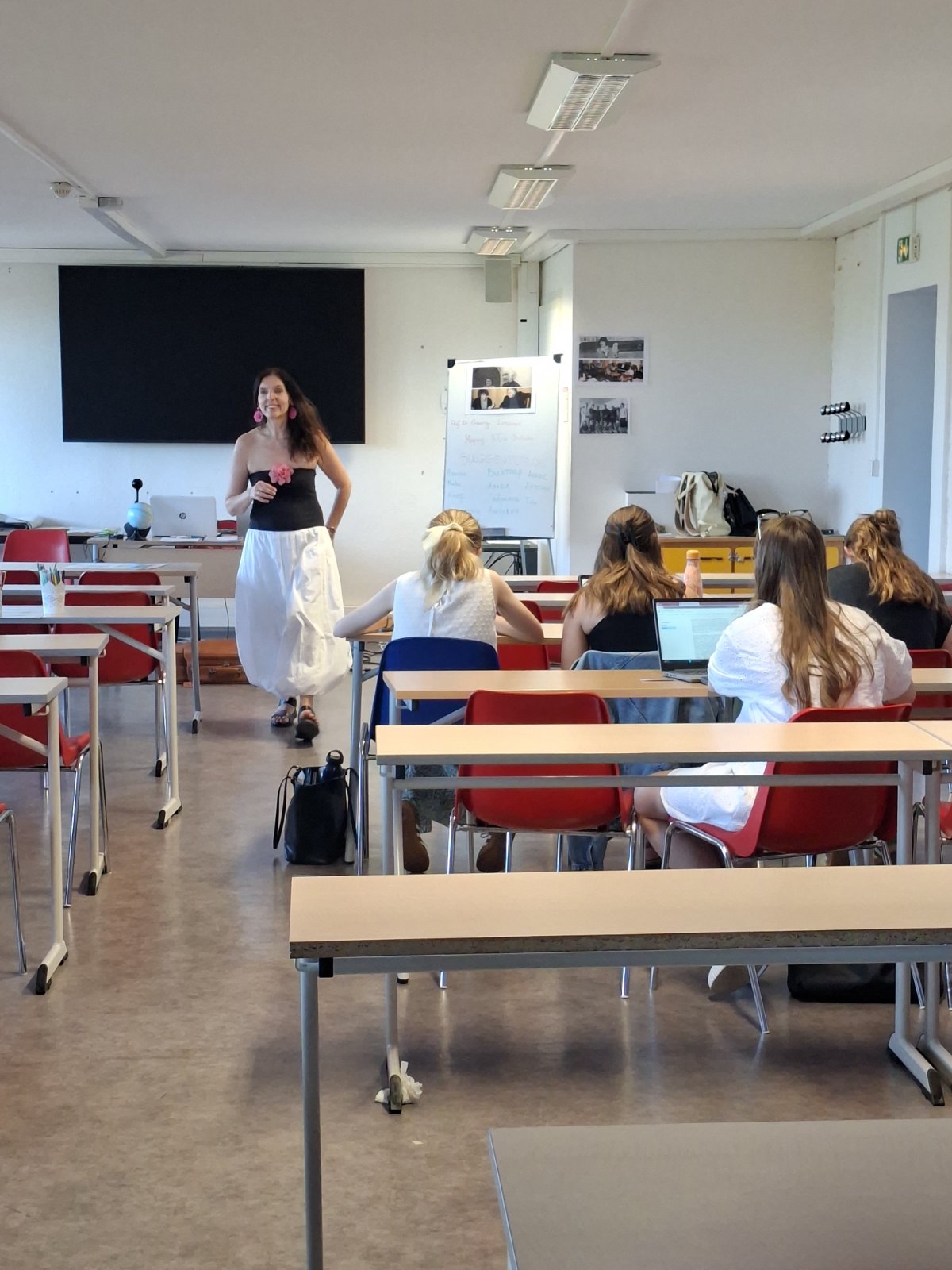 "La Rose Bulgare | École de Suggestopédie Classique"'s image