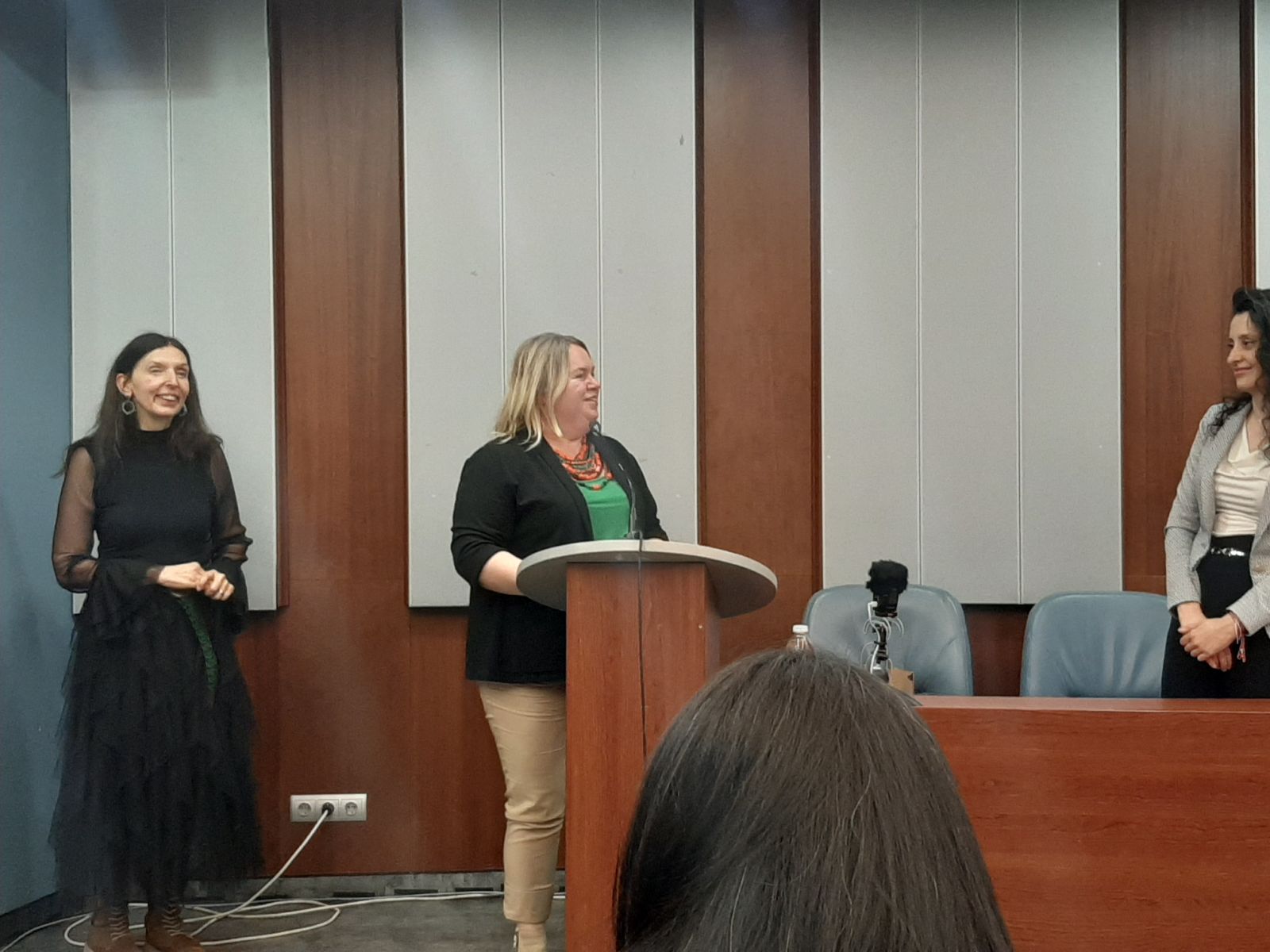 "La Rose Bulgare | École de Suggestopédie Classique"'s image