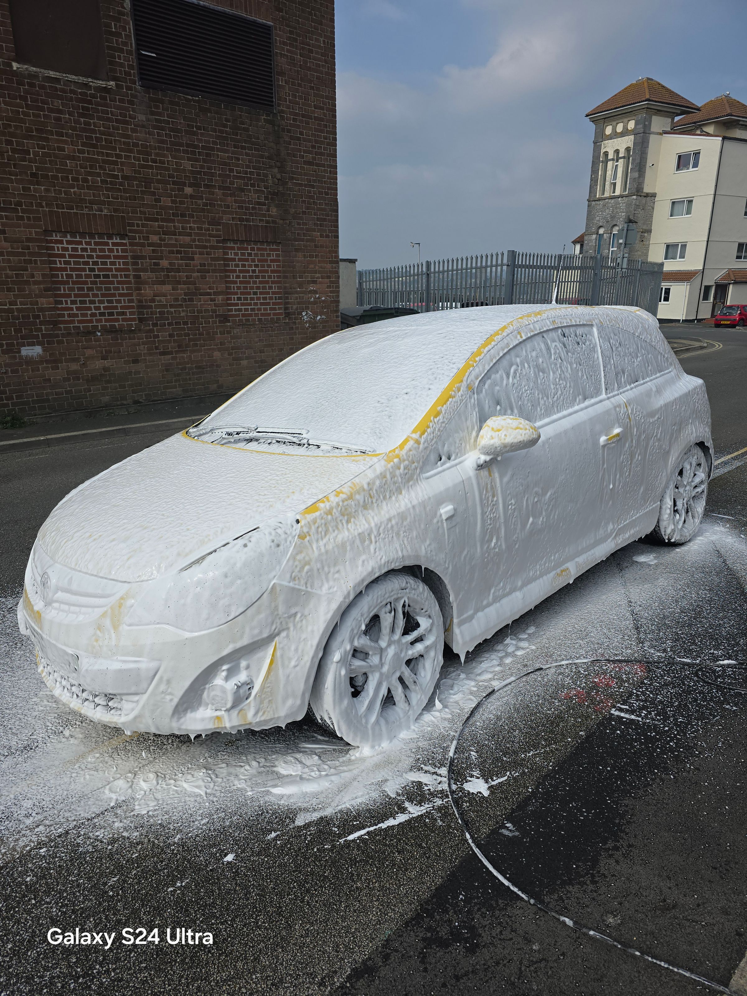 MK DETAILING & CAR WASH's image