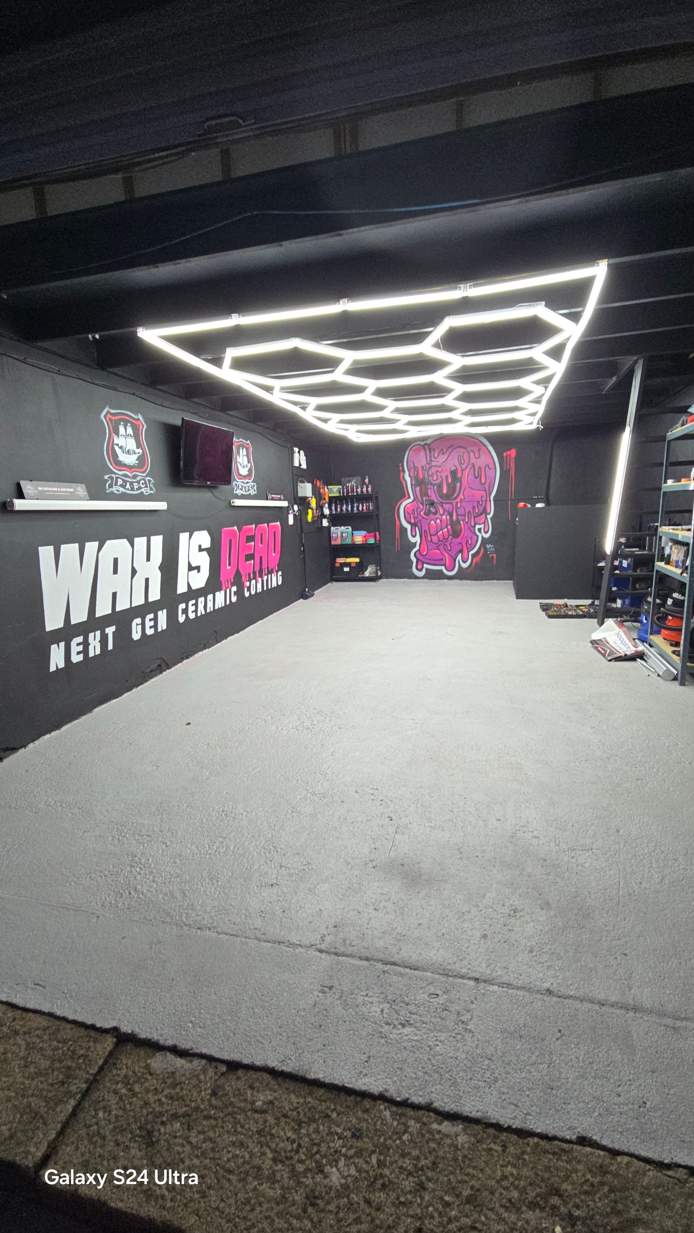 MK DETAILING & CAR WASH's image