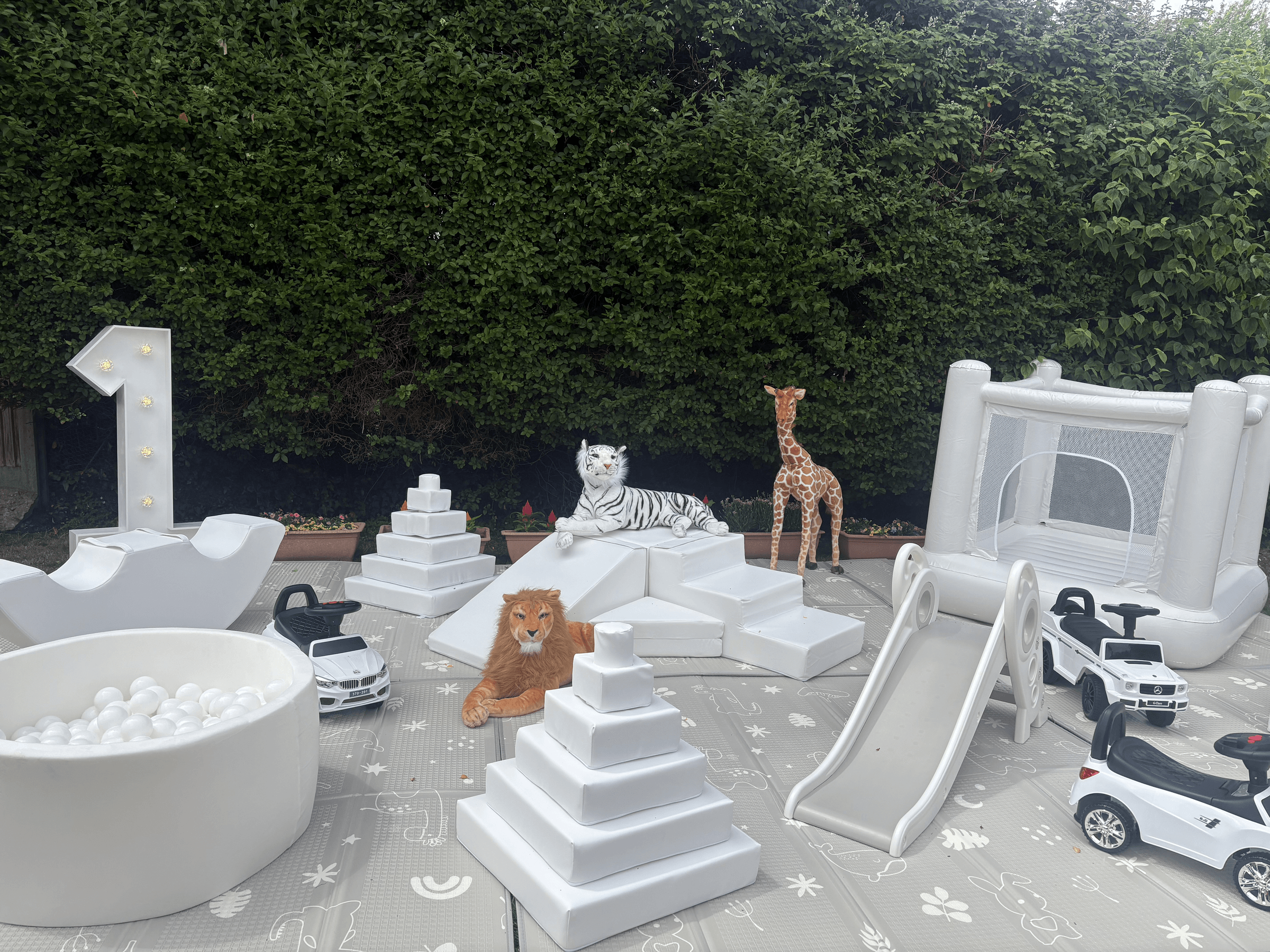 Tiny Treasures's image