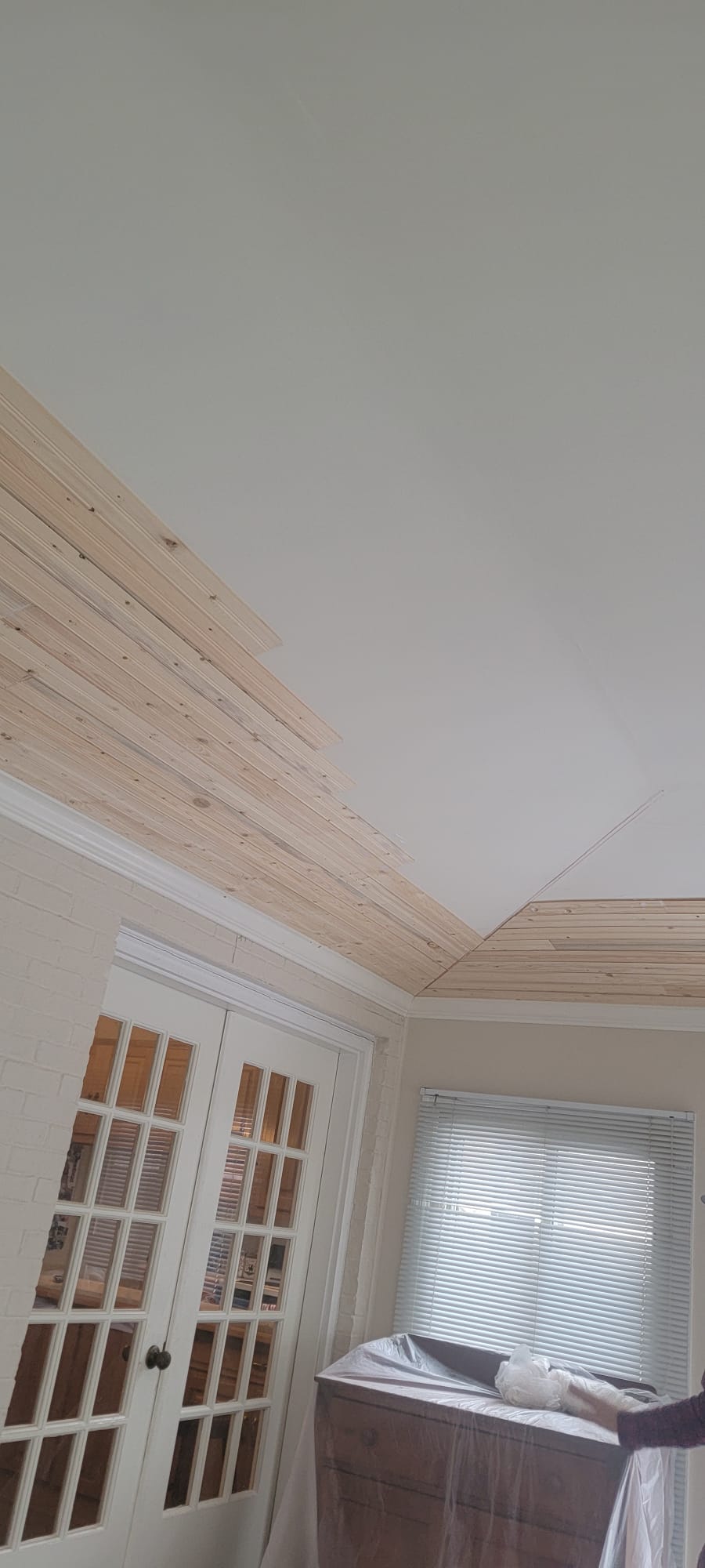 Painting services.'s image