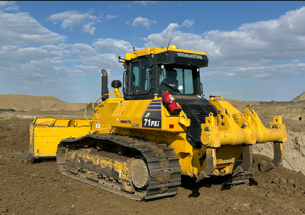 RJ Heavy Equipment Sales's image