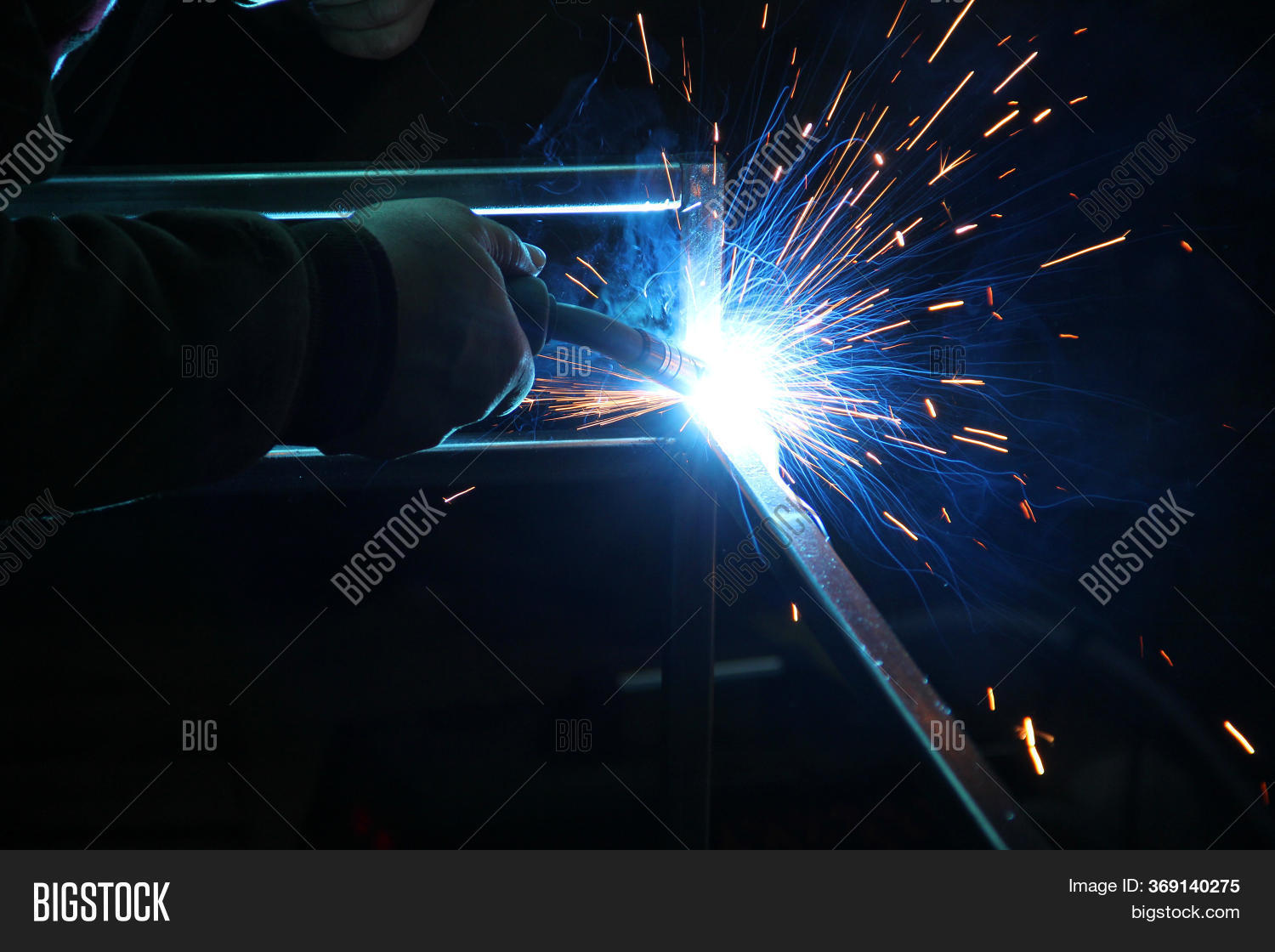 Expert metal fabrication 
