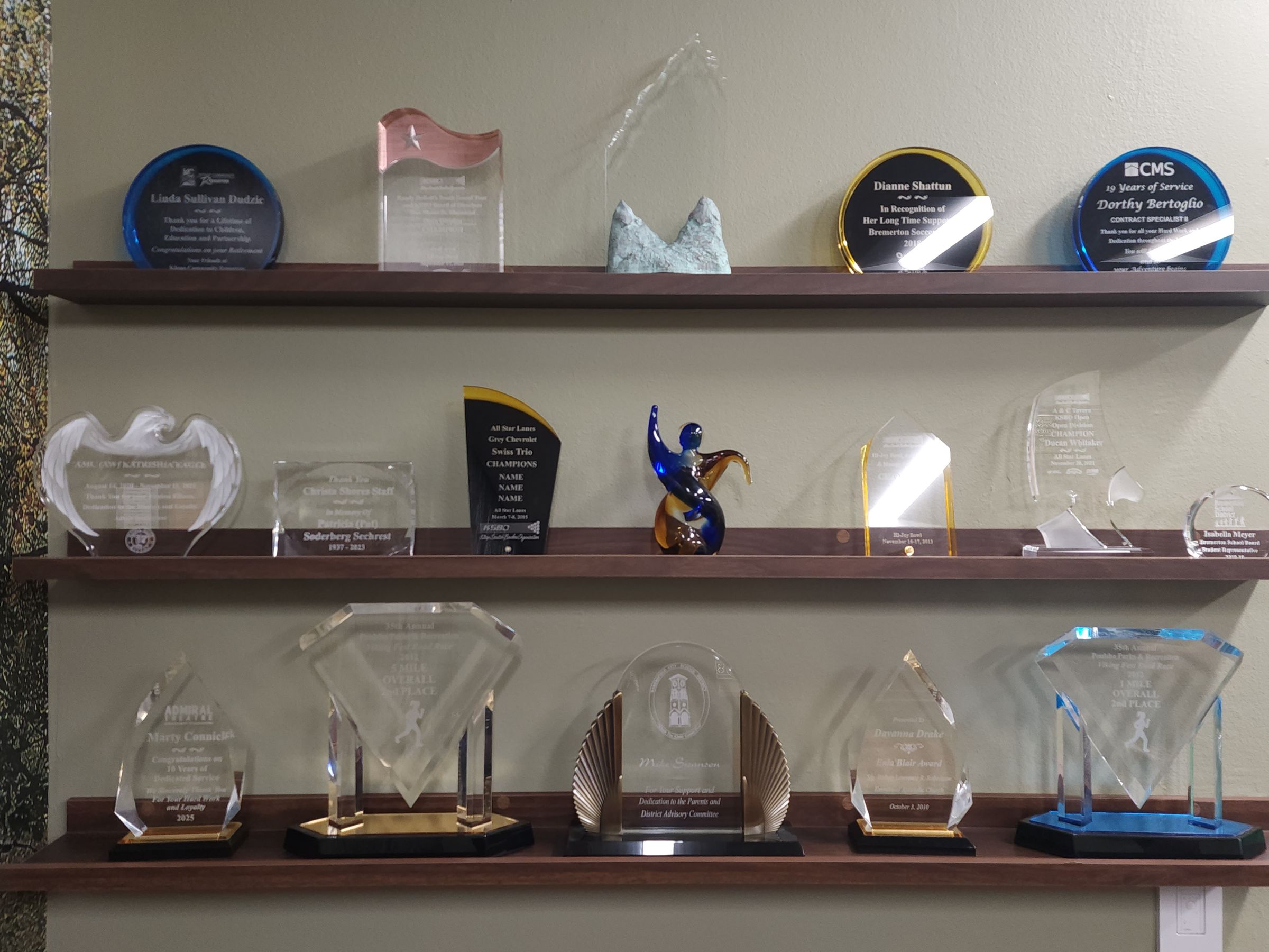 Evergreen Trophies and Engraving LLC's image