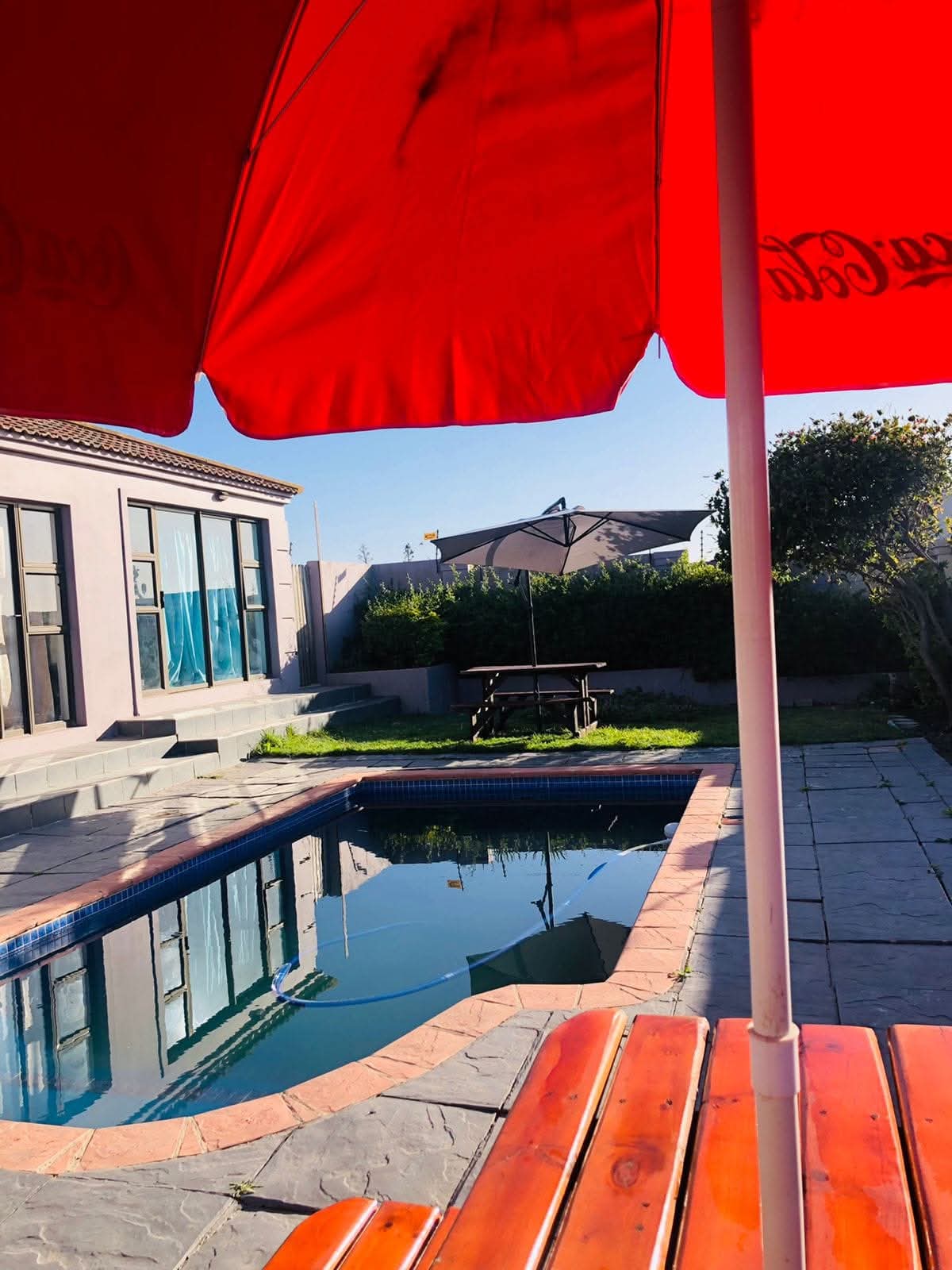 supakim guest house bluewater bay 's image