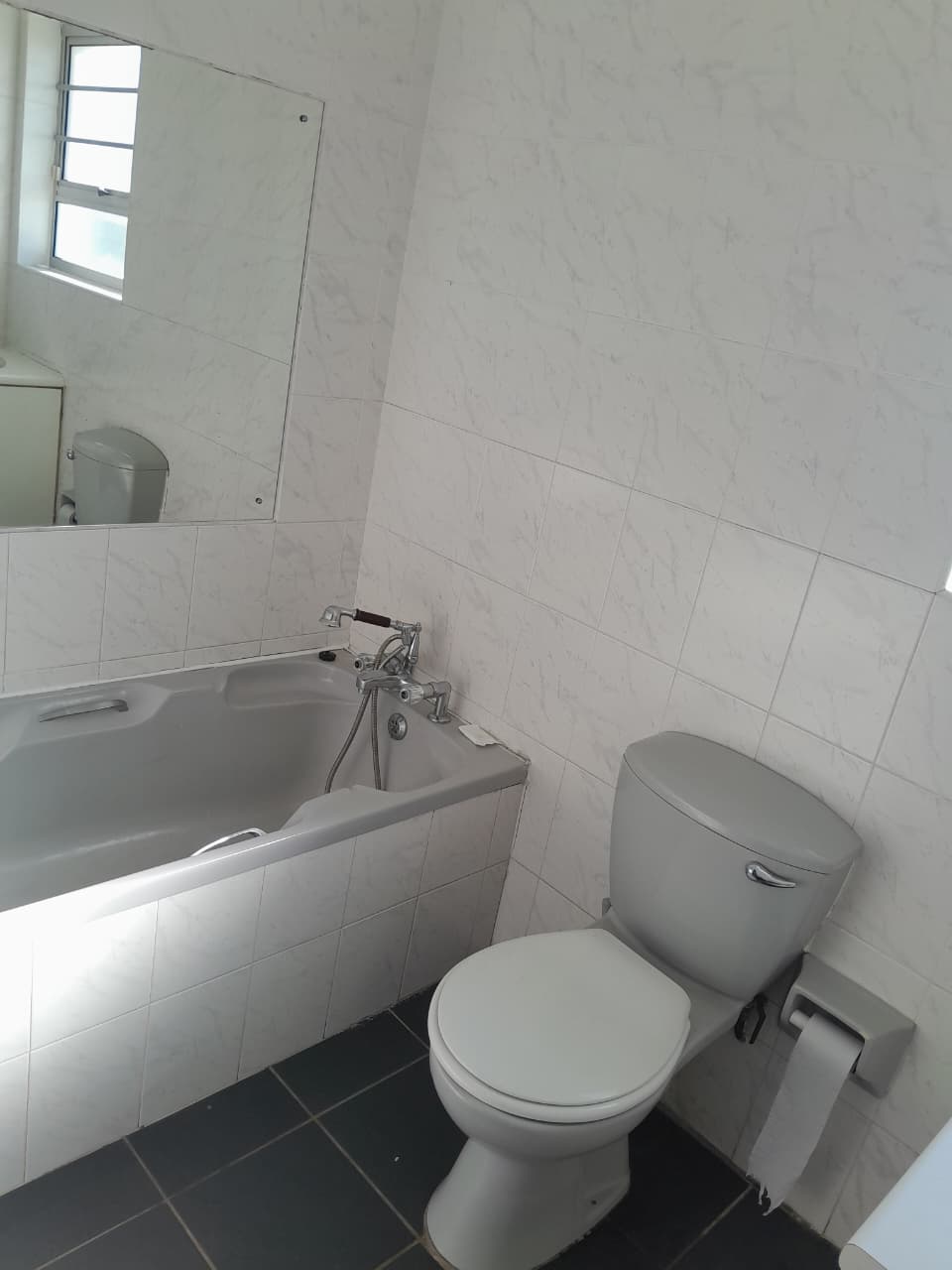supakim guest house bluewater bay 's image