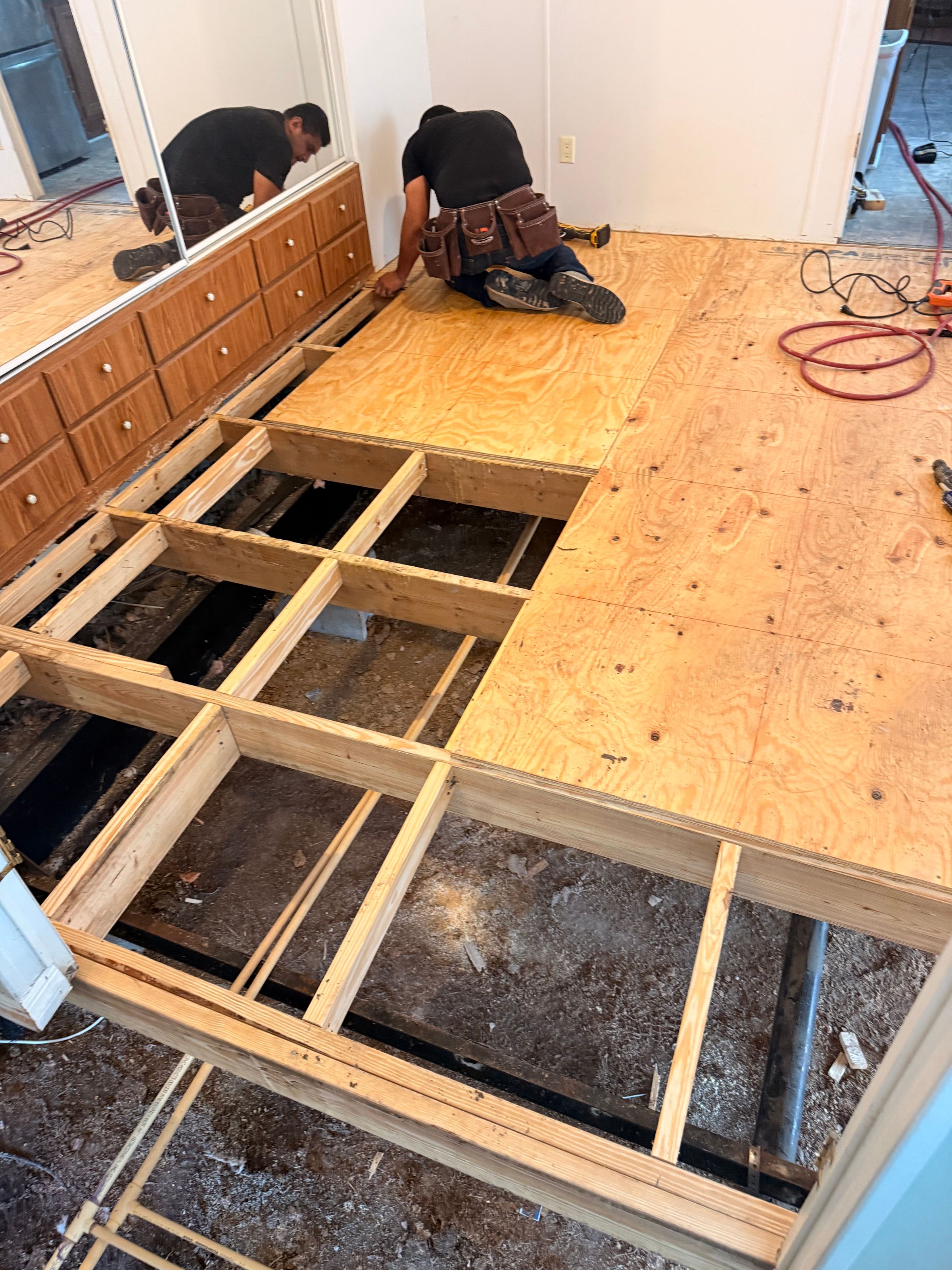 Mobile Home Repairs & Vapor Barrier's image