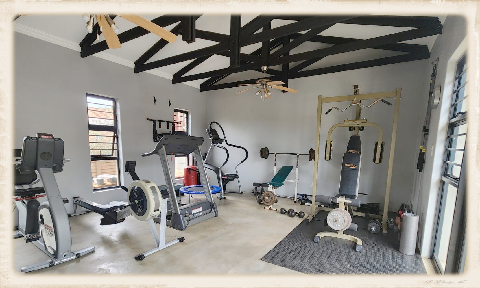 Guest will have access to our private gym