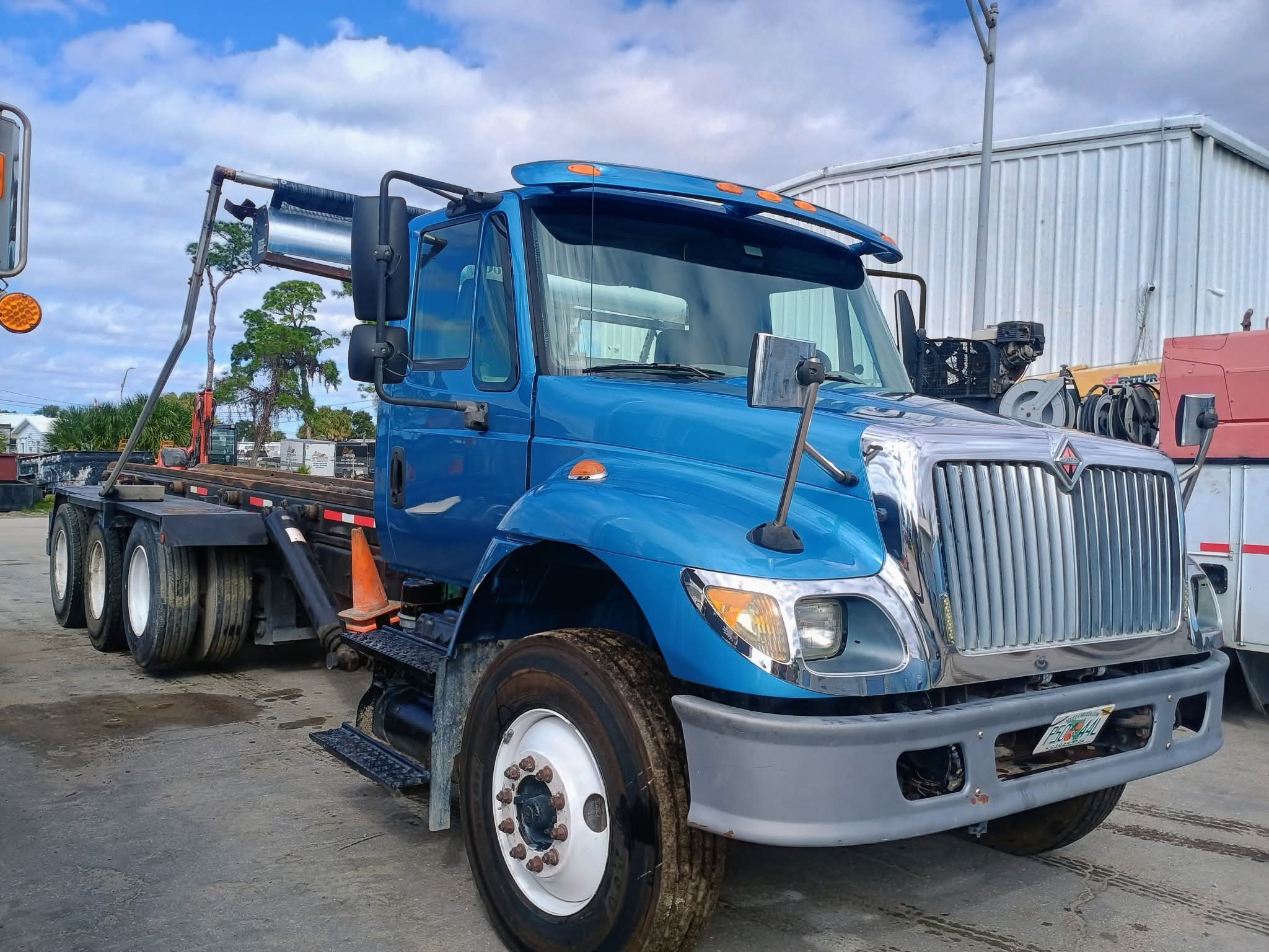 Mar-Bay's Customs's image