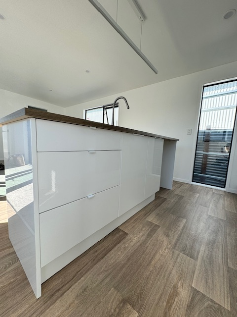 Deluxe Cabins 's image