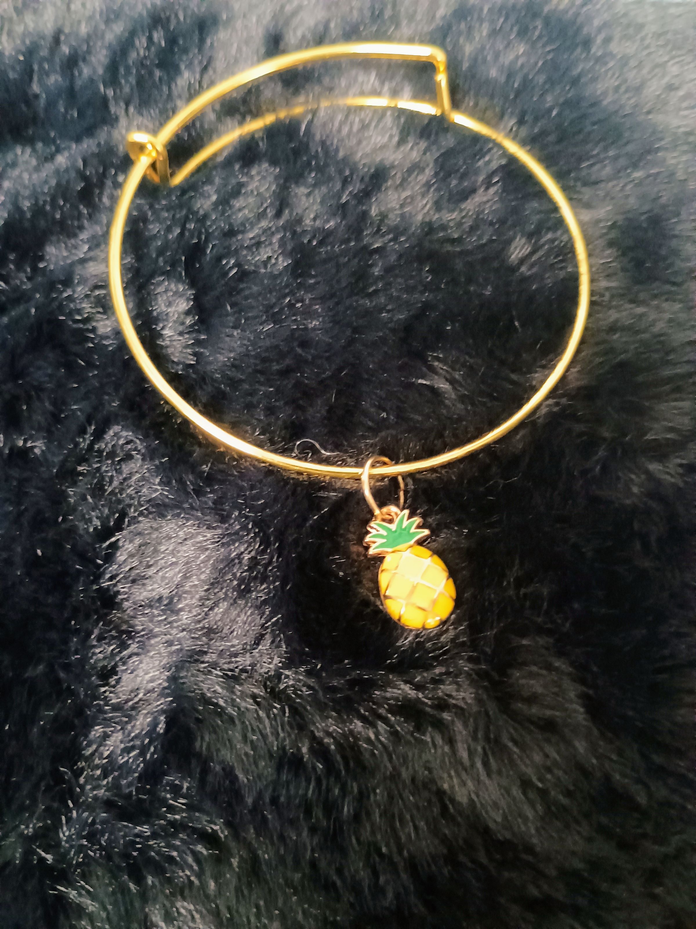 Pineapples Plus's image